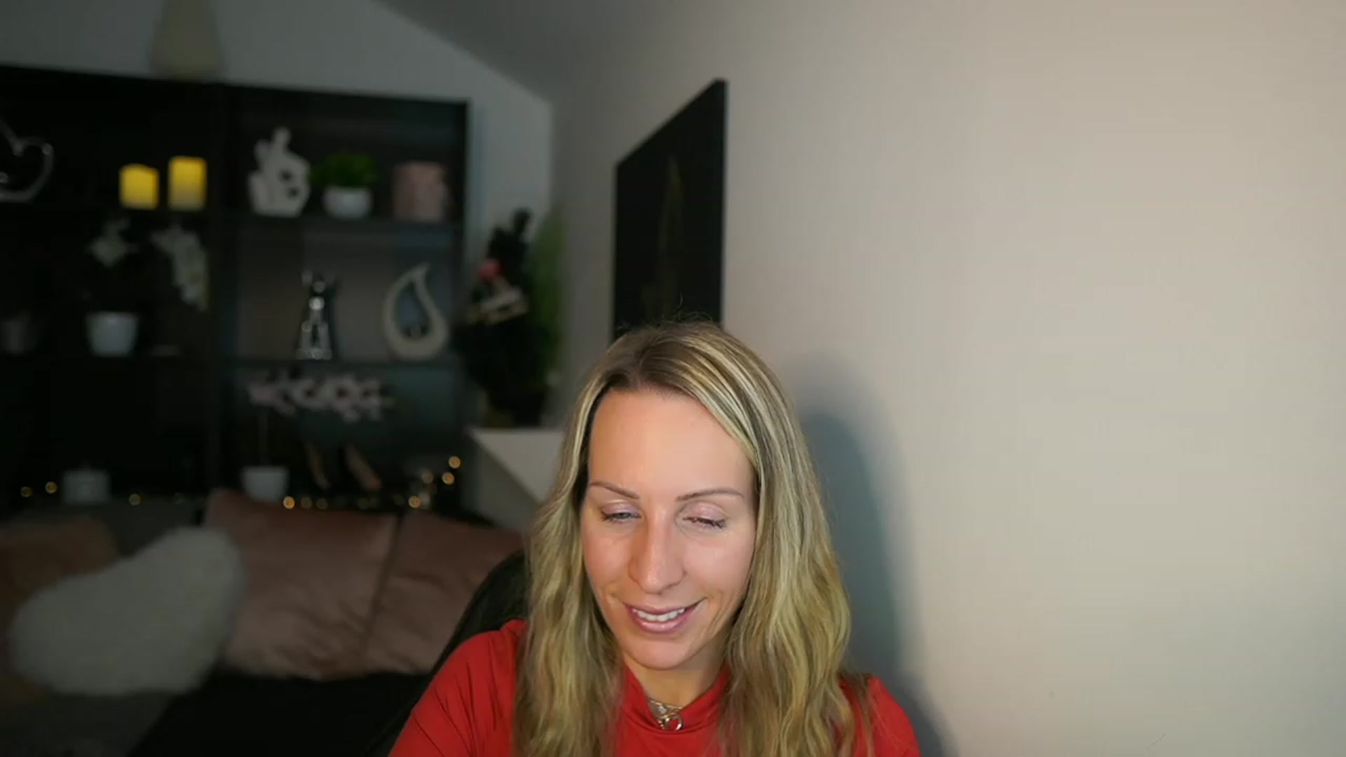 Gallery image thumbnail from Nikki__Sexx__'s myfreecams stream on, 12/04/2023, 23:16 image 17 of 20