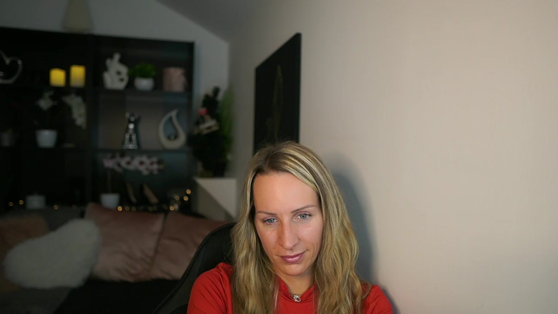 Gallery image thumbnail from Nikki__Sexx__'s myfreecams stream on, 12/04/2023, 23:16 image 12 of 20