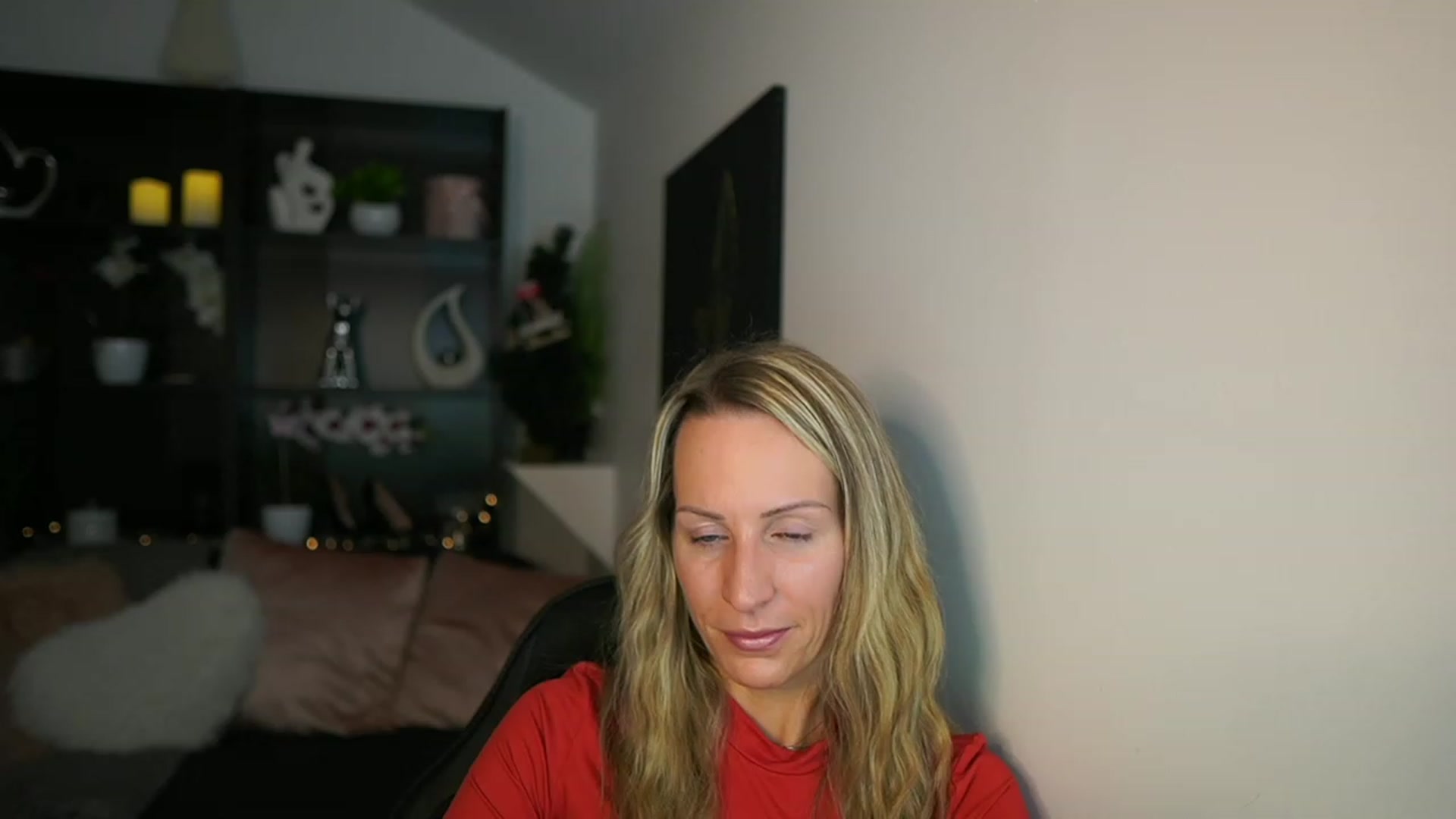 Gallery image thumbnail from Nikki__Sexx__'s myfreecams stream on, 12/04/2023, 23:16 image 18 of 20
