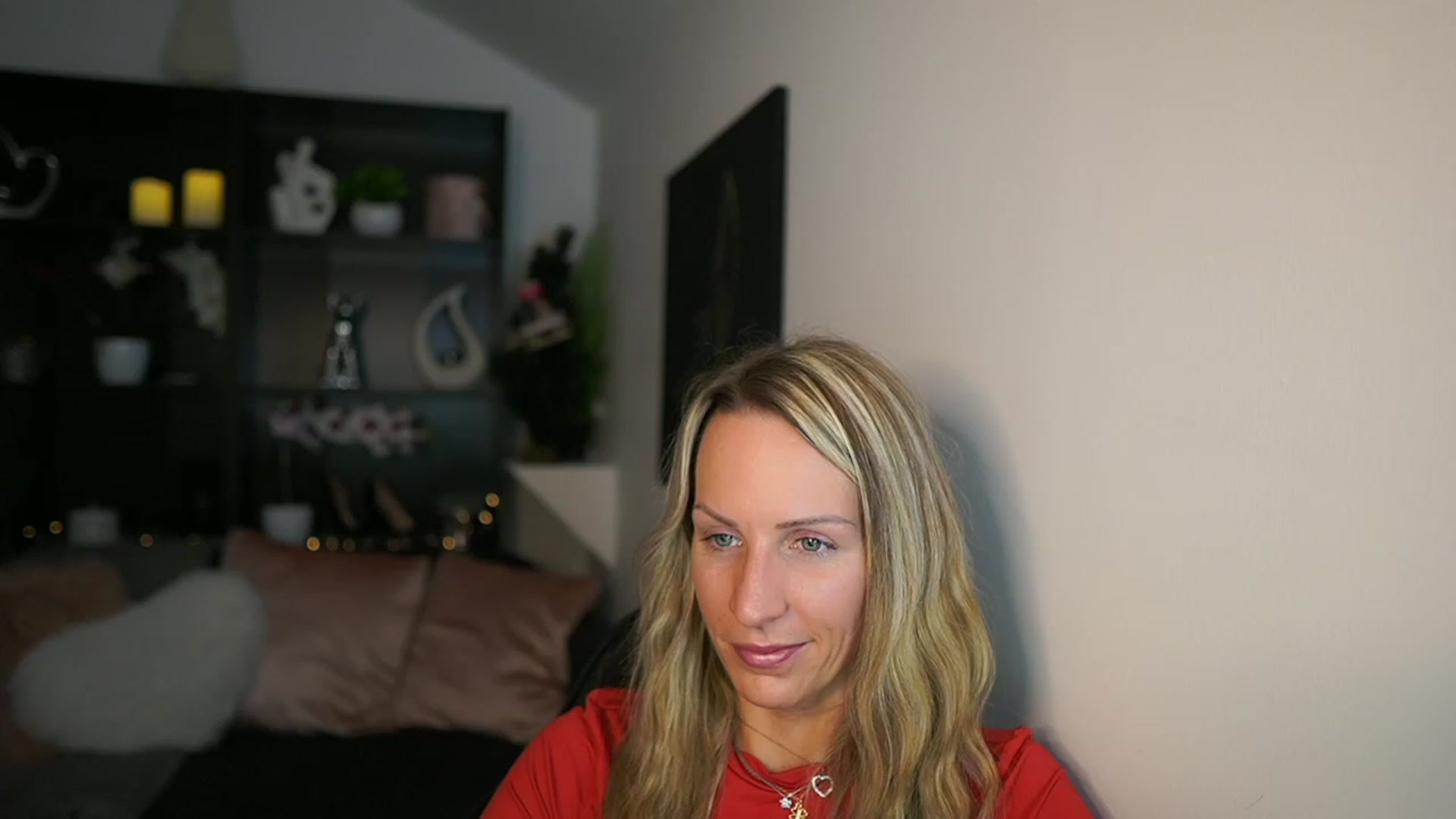 Gallery image thumbnail from Nikki__Sexx__'s myfreecams stream on, 12/04/2023, 23:16 image 1 of 20