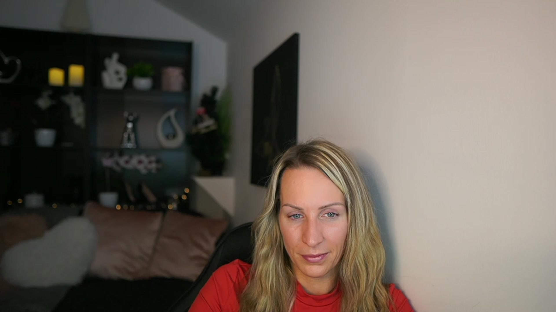 Gallery image thumbnail from Nikki__Sexx__'s myfreecams stream on, 12/05/2023, 24:01 image 8 of 20