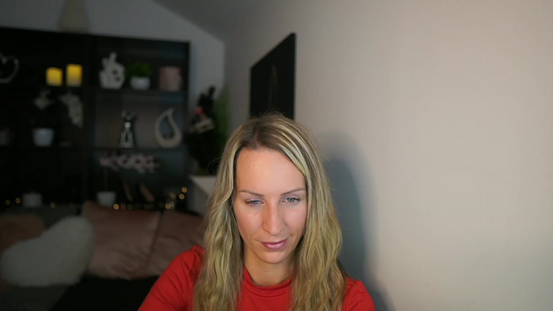 Gallery image thumbnail from Nikki__Sexx__'s myfreecams stream on, 12/05/2023, 24:01 image 9 of 20