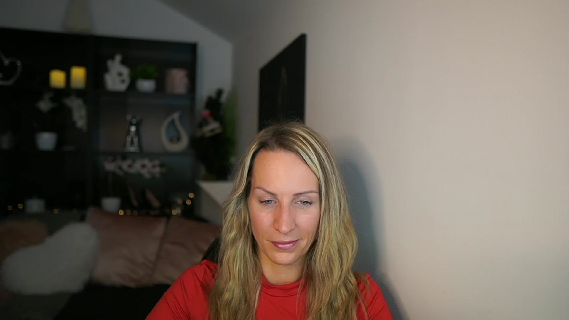 Gallery image thumbnail from Nikki__Sexx__'s myfreecams stream on, 12/05/2023, 24:01 image 6 of 20