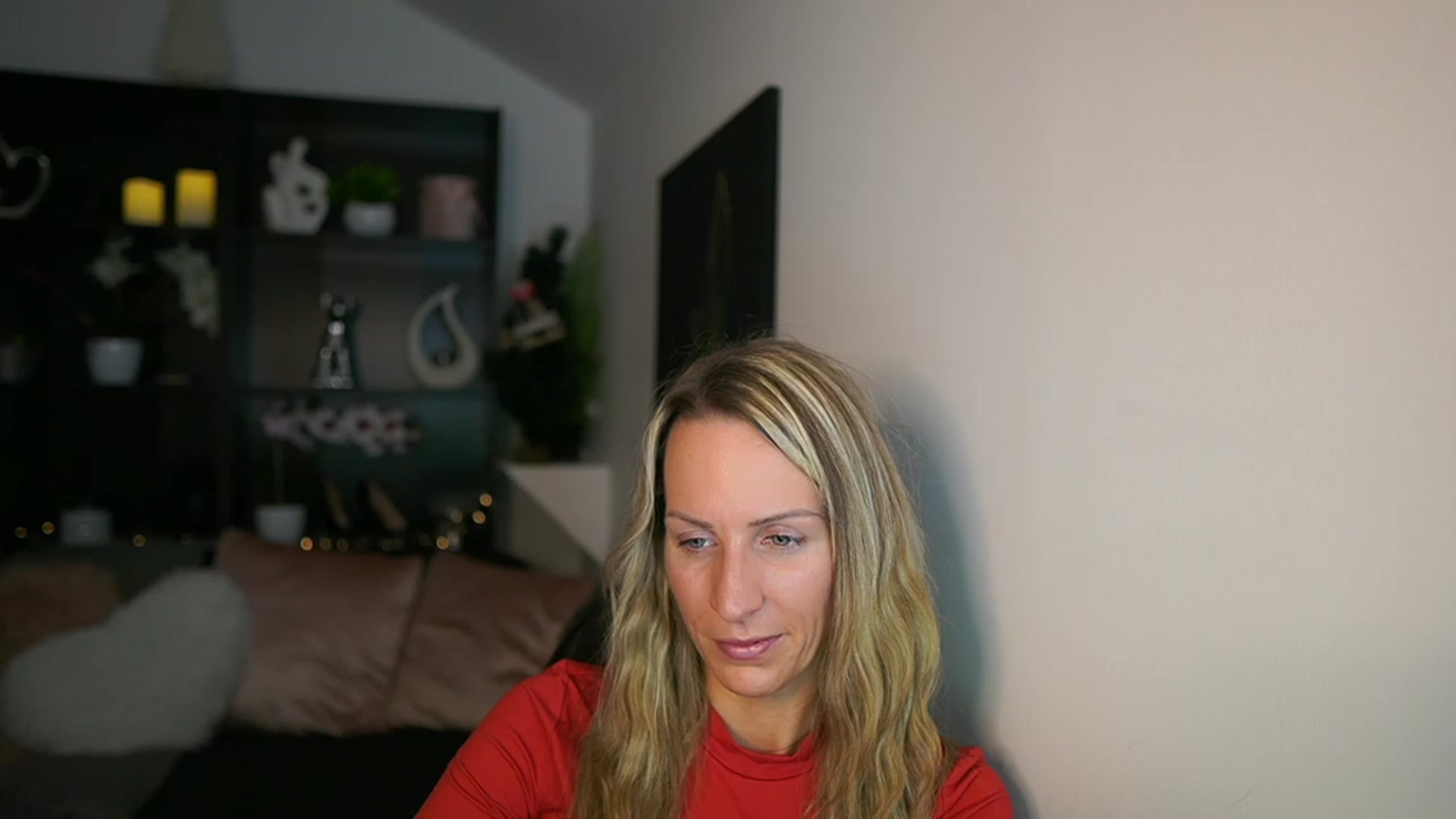 Gallery image thumbnail from Nikki__Sexx__'s myfreecams stream on, 12/05/2023, 24:01 image 11 of 20