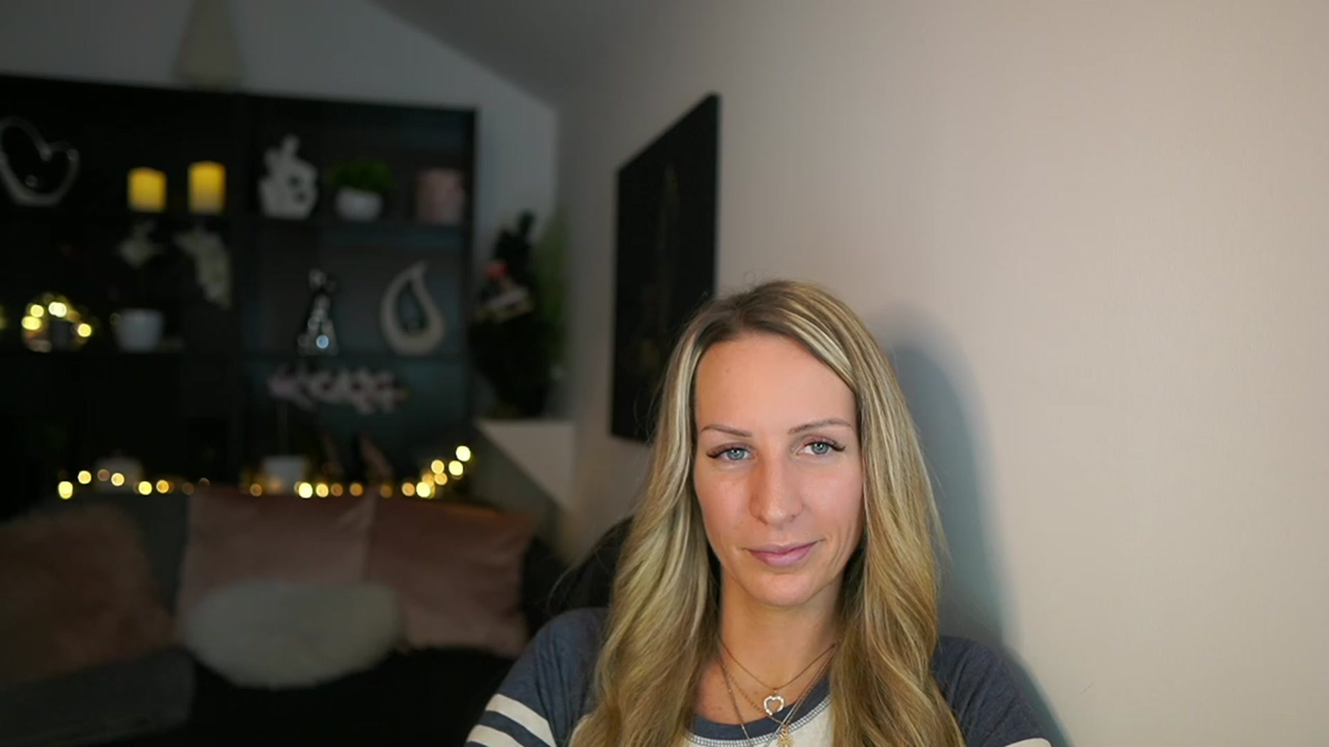 Gallery image thumbnail from Nikki__Sexx__'s myfreecams stream on, 12/14/2023, 19:41 image 20 of 20