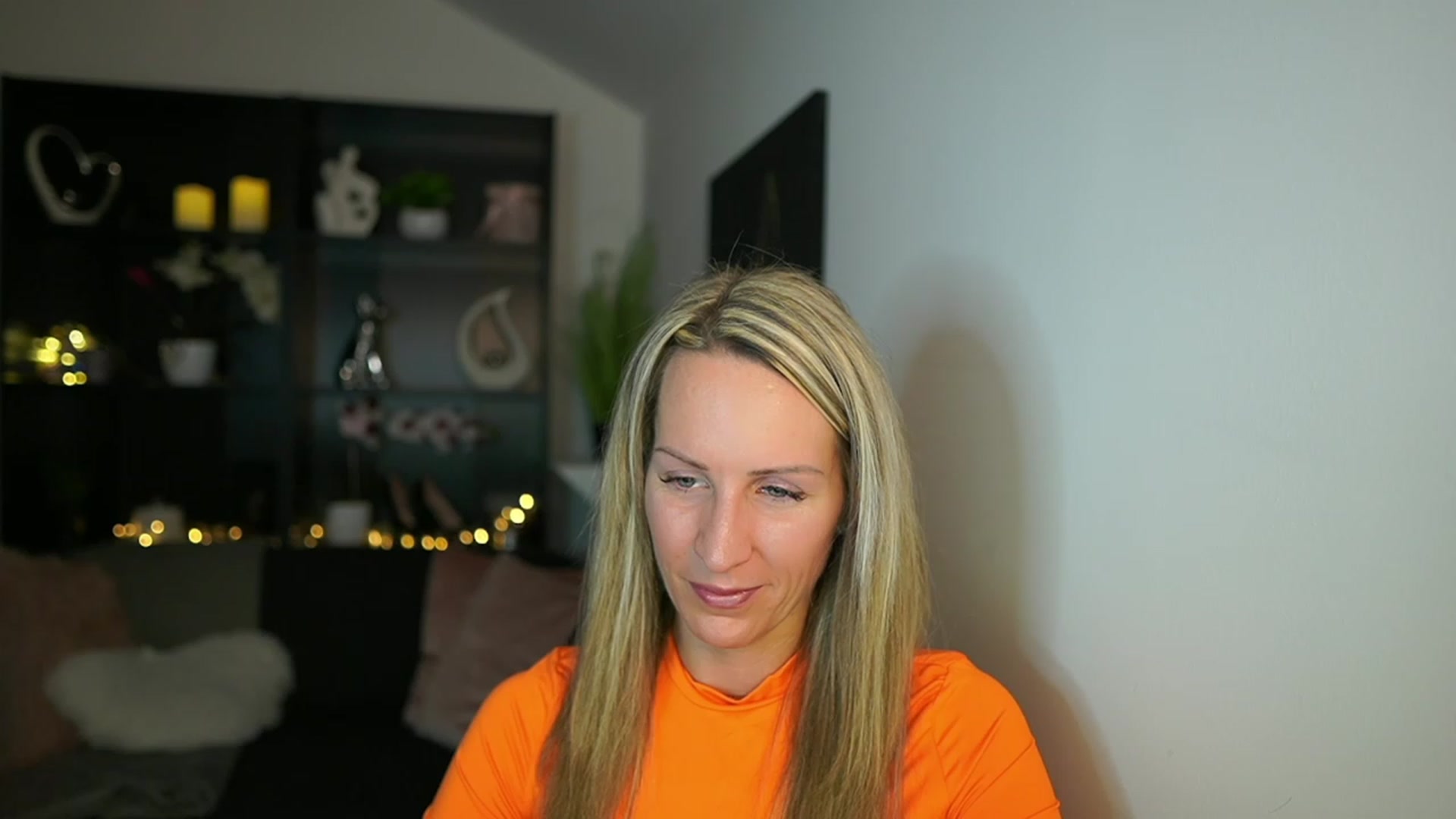 Gallery image thumbnail from Nikki__Sexx__'s myfreecams stream on, 01/04/2024, 23:14 image 12 of 20