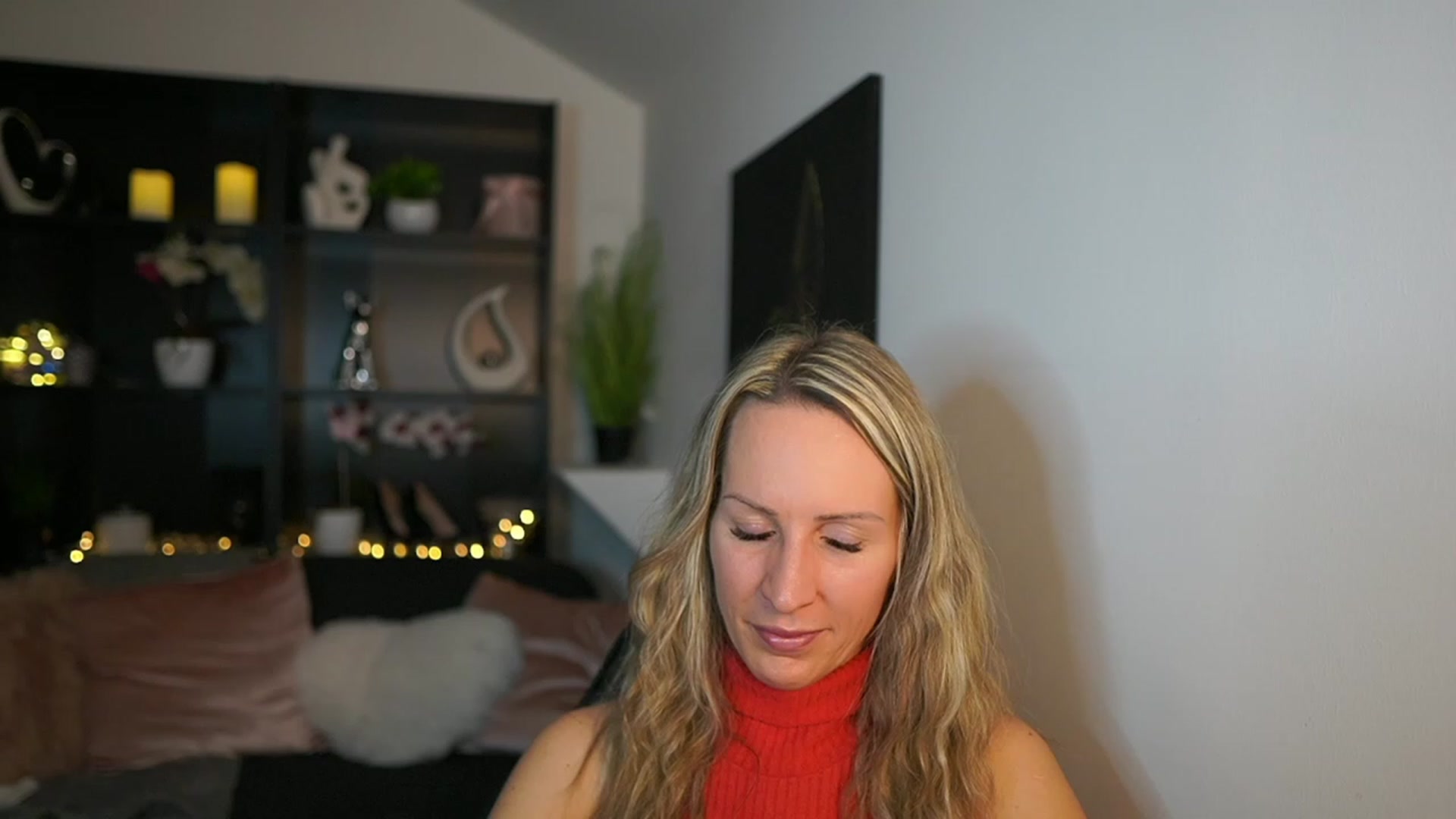 Gallery image thumbnail from Nikki__Sexx__'s myfreecams stream on, 01/09/2024, 21:21 image 7 of 20