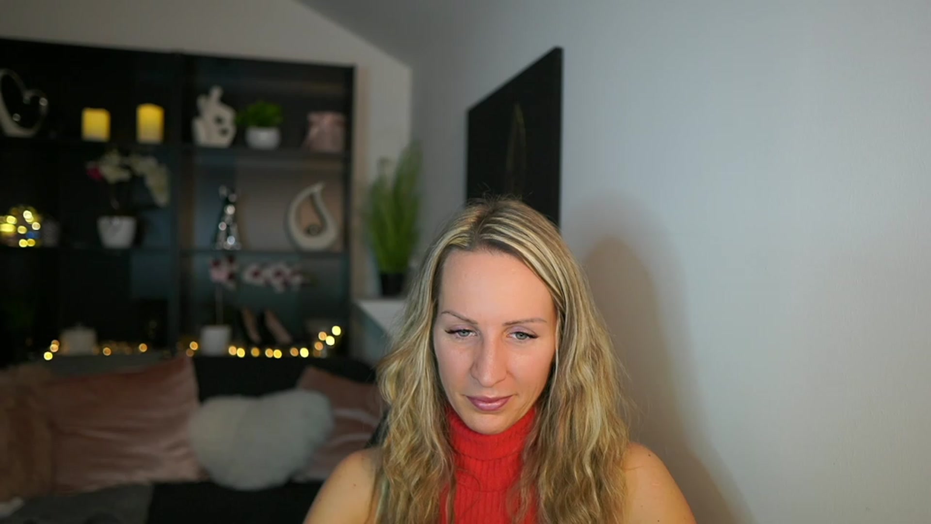 Gallery image thumbnail from Nikki__Sexx__'s myfreecams stream on, 01/09/2024, 21:21 image 6 of 20