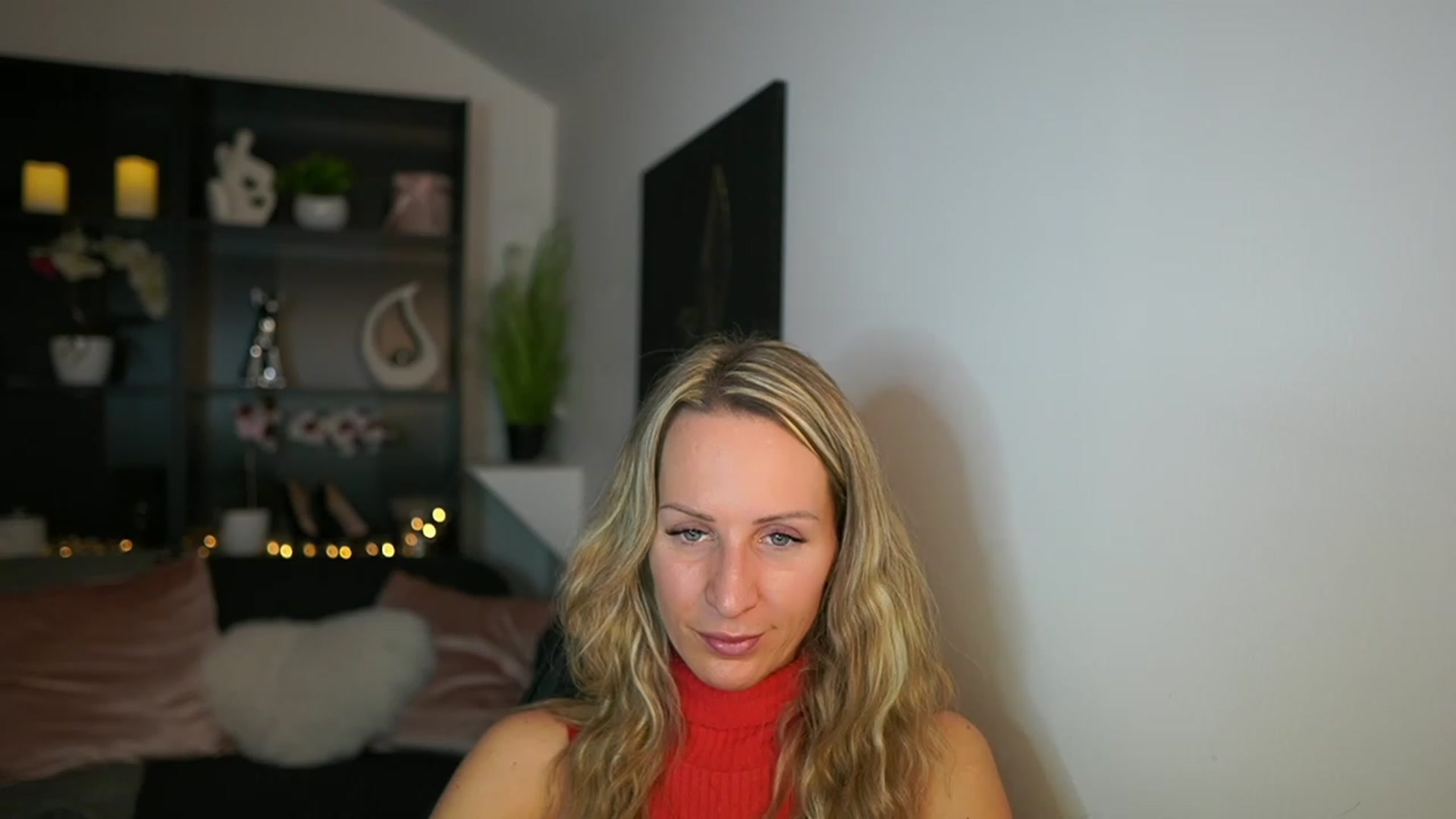Gallery image thumbnail from Nikki__Sexx__'s myfreecams stream on, 01/10/2024, 24:03 image 15 of 20