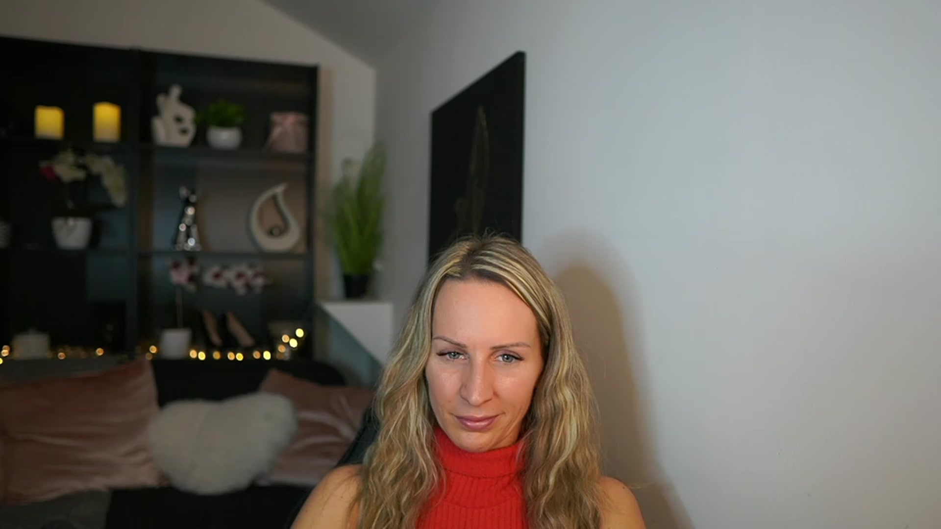 Gallery image thumbnail from Nikki__Sexx__'s myfreecams stream on, 01/10/2024, 24:03 image 2 of 20