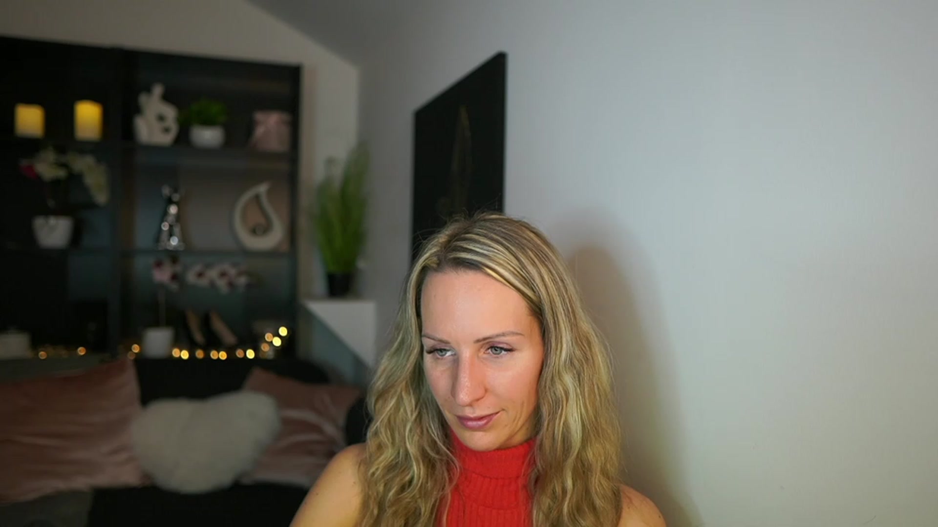 Gallery image thumbnail from Nikki__Sexx__'s myfreecams stream on, 01/10/2024, 24:03 image 14 of 20