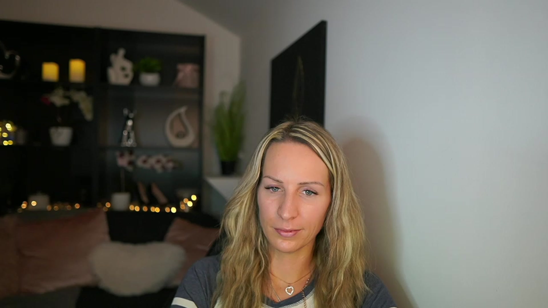 Gallery image thumbnail from Nikki__Sexx__'s myfreecams stream on, 01/11/2024, 21:39 image 2 of 20