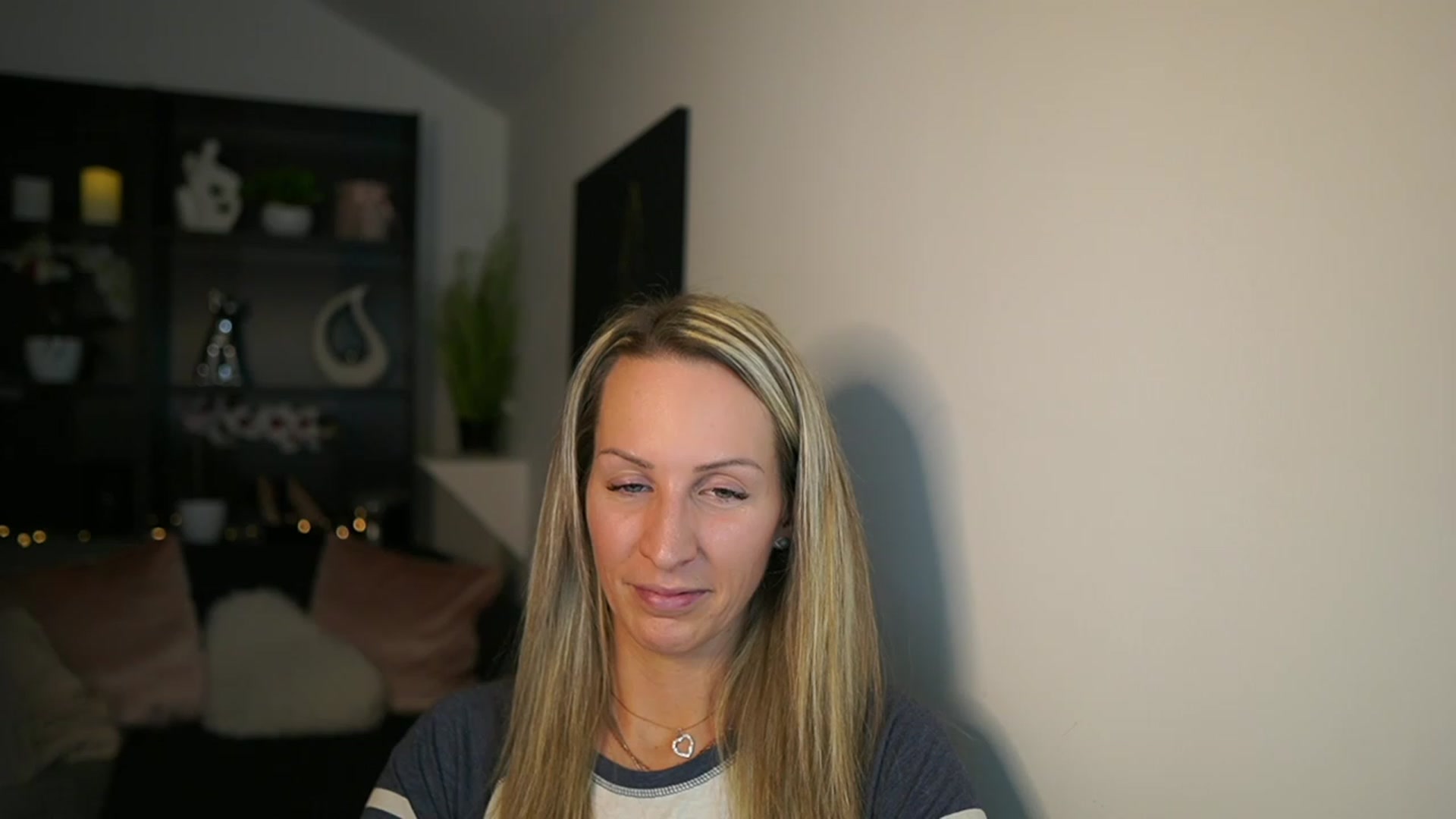 Gallery image thumbnail from Nikki__Sexx__'s myfreecams stream on, 02/13/2024, 21:13 image 19 of 20