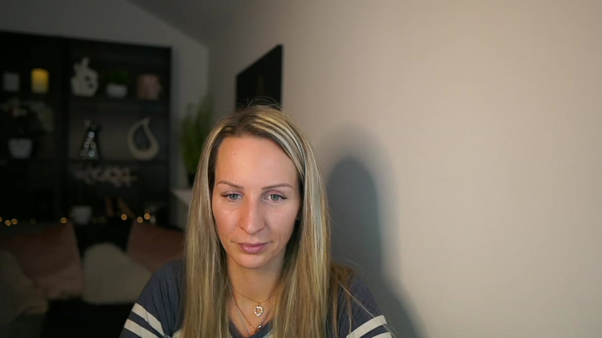 Gallery image thumbnail from Nikki__Sexx__'s myfreecams stream on, 02/14/2024, 24:02 image 20 of 20