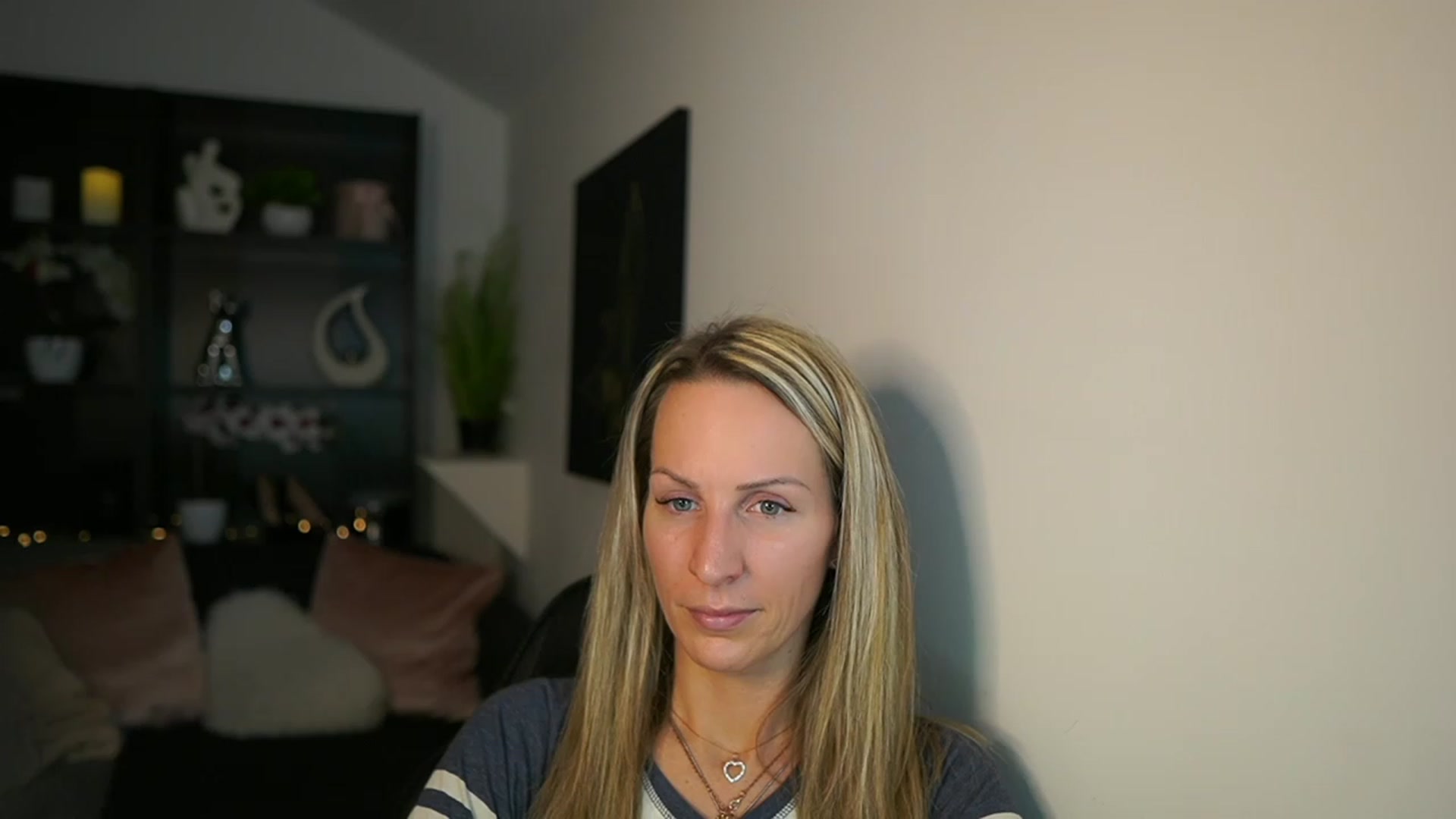 Gallery image thumbnail from Nikki__Sexx__'s myfreecams stream on, 02/14/2024, 24:02 image 4 of 20