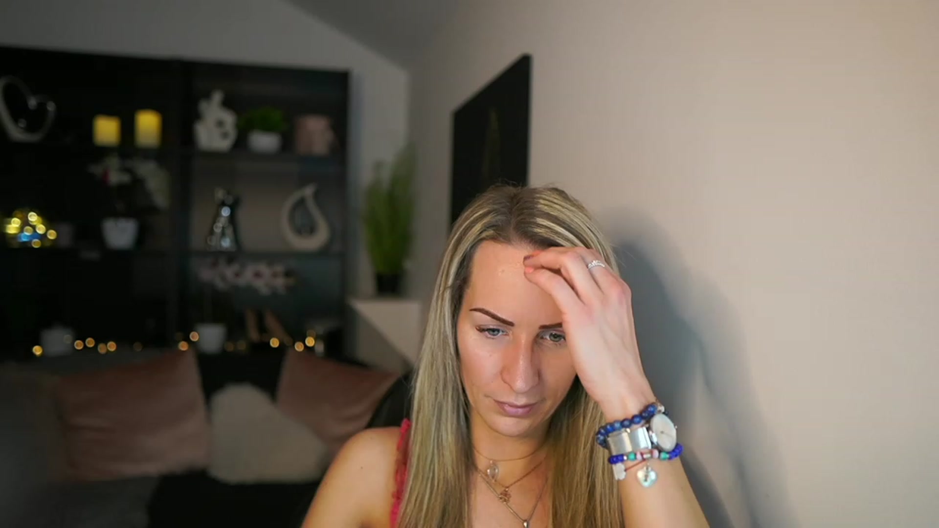 Gallery image thumbnail from Nikki__Sexx__'s myfreecams stream on, 02/15/2024, 20:12 image 8 of 20