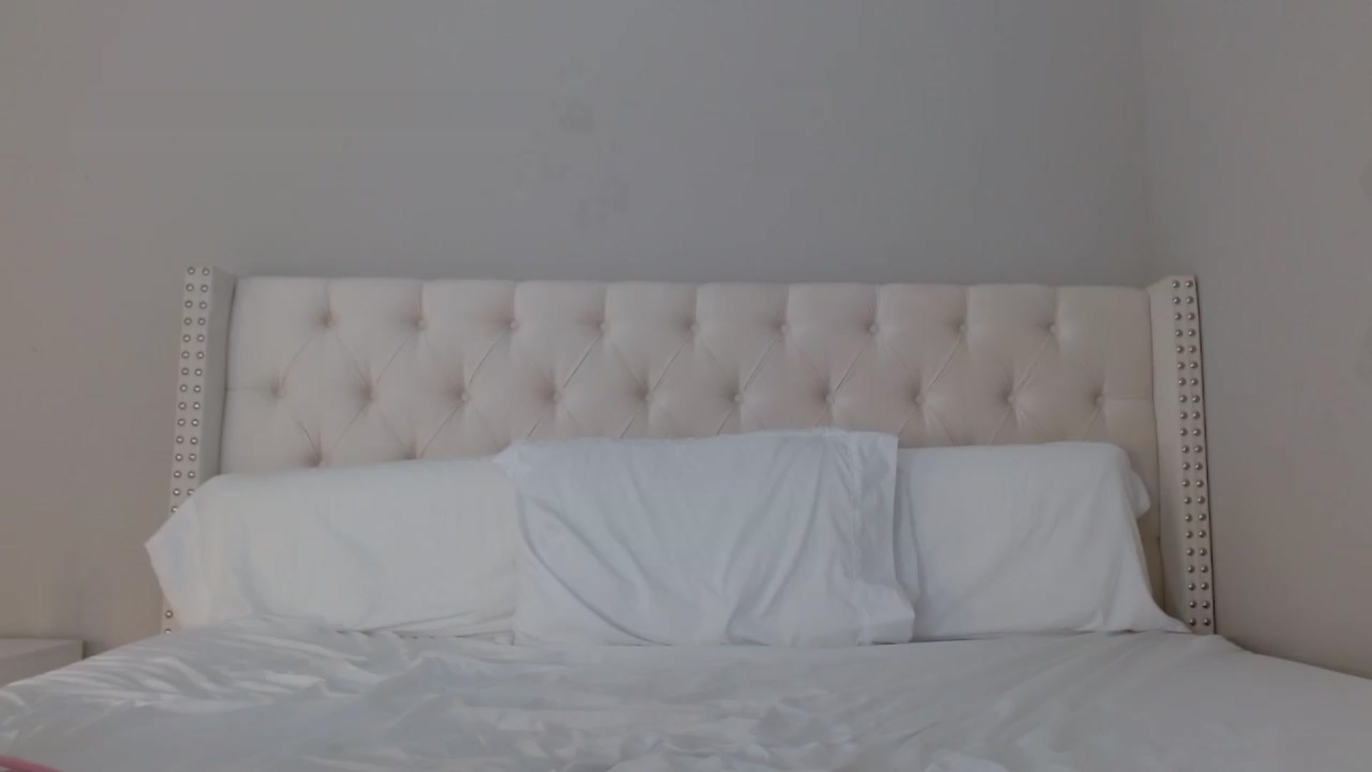 Gallery image thumbnail from Nikkixtaylor's myfreecams stream on, 08/17/2026, 09:48 image 8 of 20