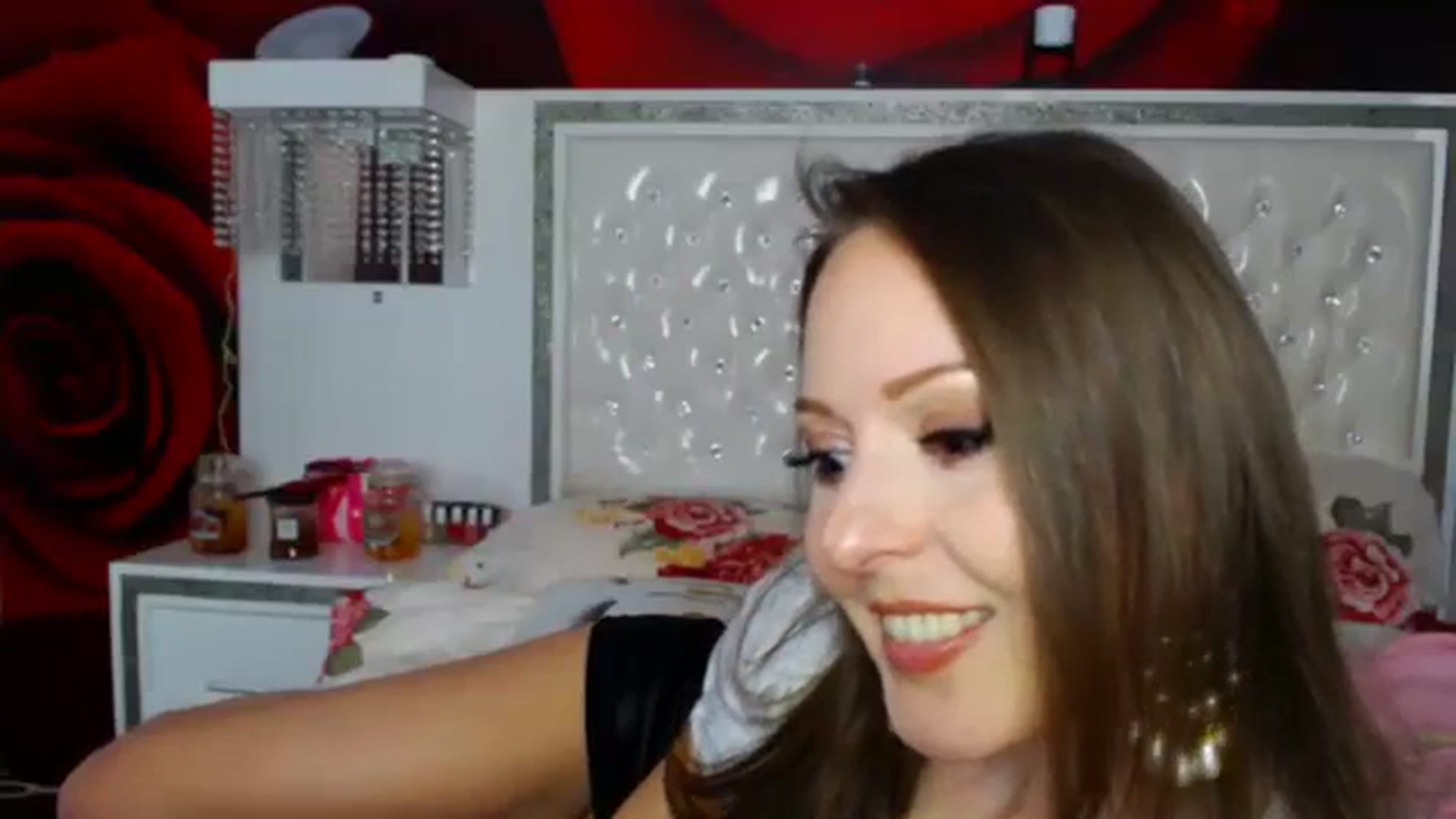 Gallery image thumbnail from NikkyCZ's myfreecams stream on, 03/07/2024, 16:48 image 6 of 20