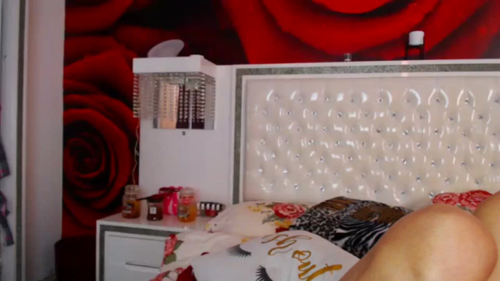 Gallery image thumbnail from NikkyCZ's myfreecams stream on, 03/08/2024, 14:39 image 1 of 20