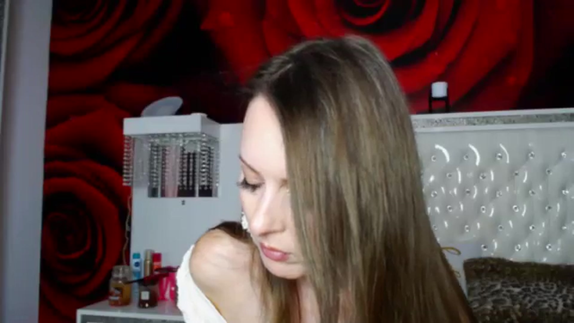 Gallery image thumbnail from NikkyCZ's myfreecams stream on, 05/16/2024, 12:27 image 18 of 20