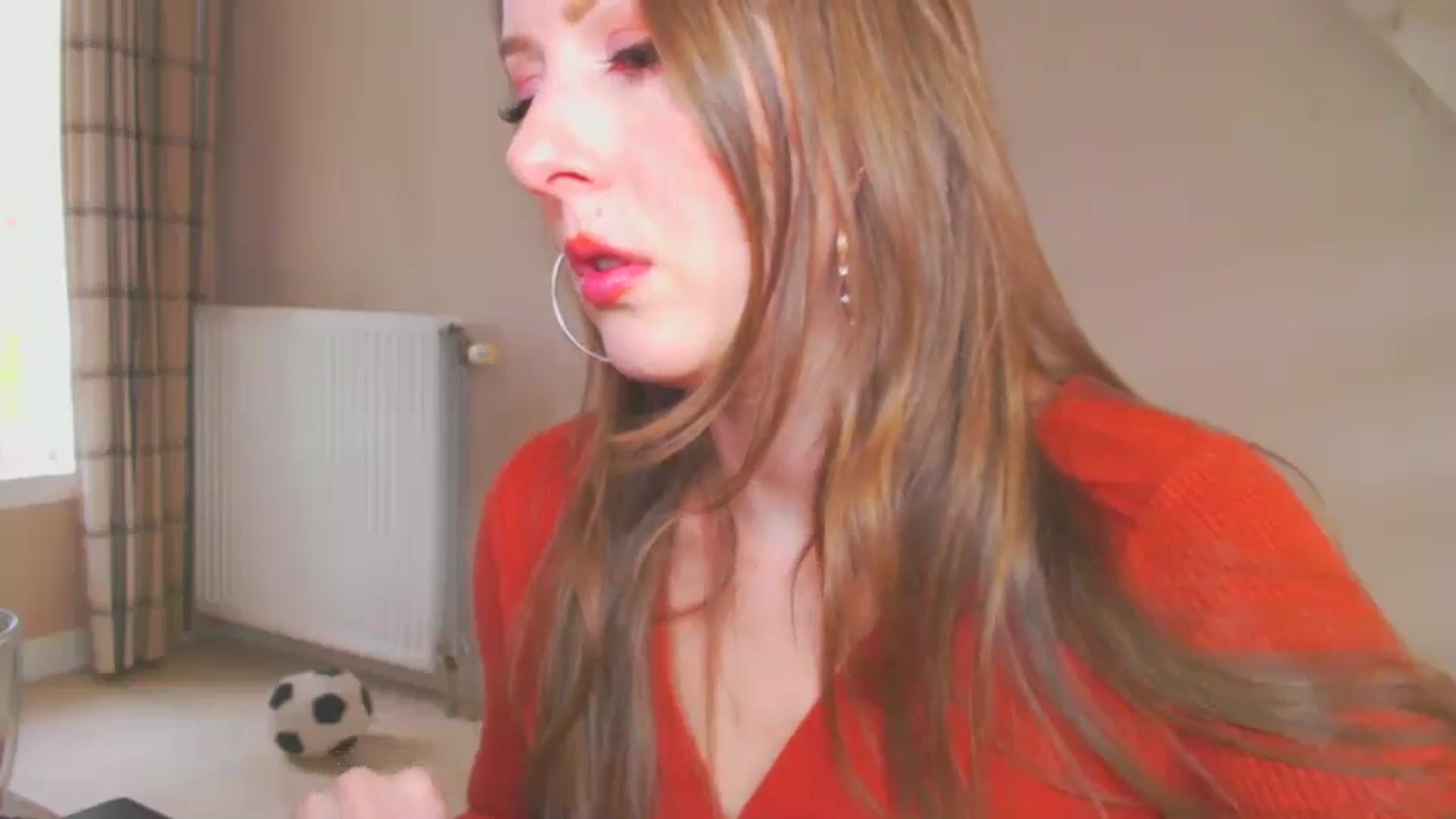Gallery image thumbnail from NikkyCZ's myfreecams stream on, 09/16/2024, 14:00 image 10 of 20
