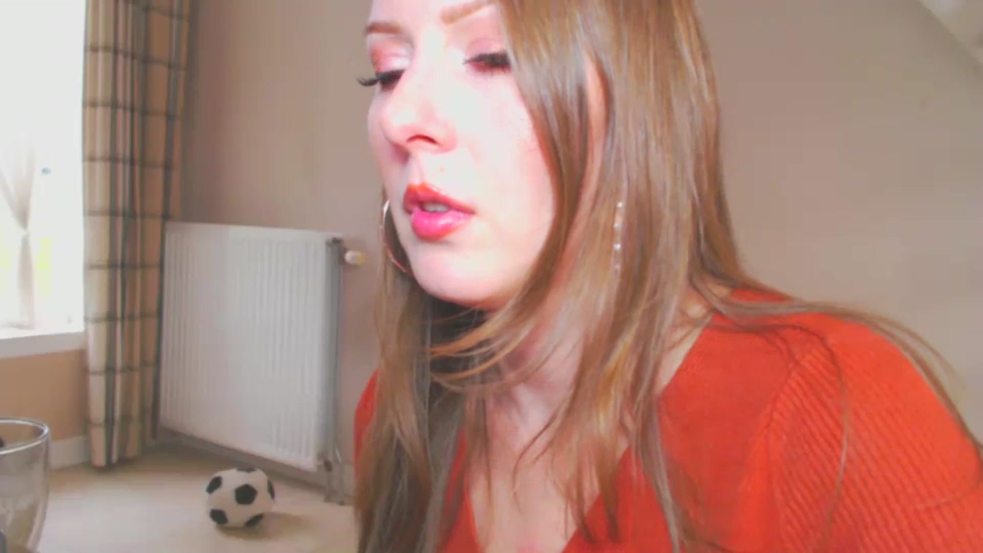 Gallery image thumbnail from NikkyCZ's myfreecams stream on, 09/16/2024, 14:00 image 17 of 20