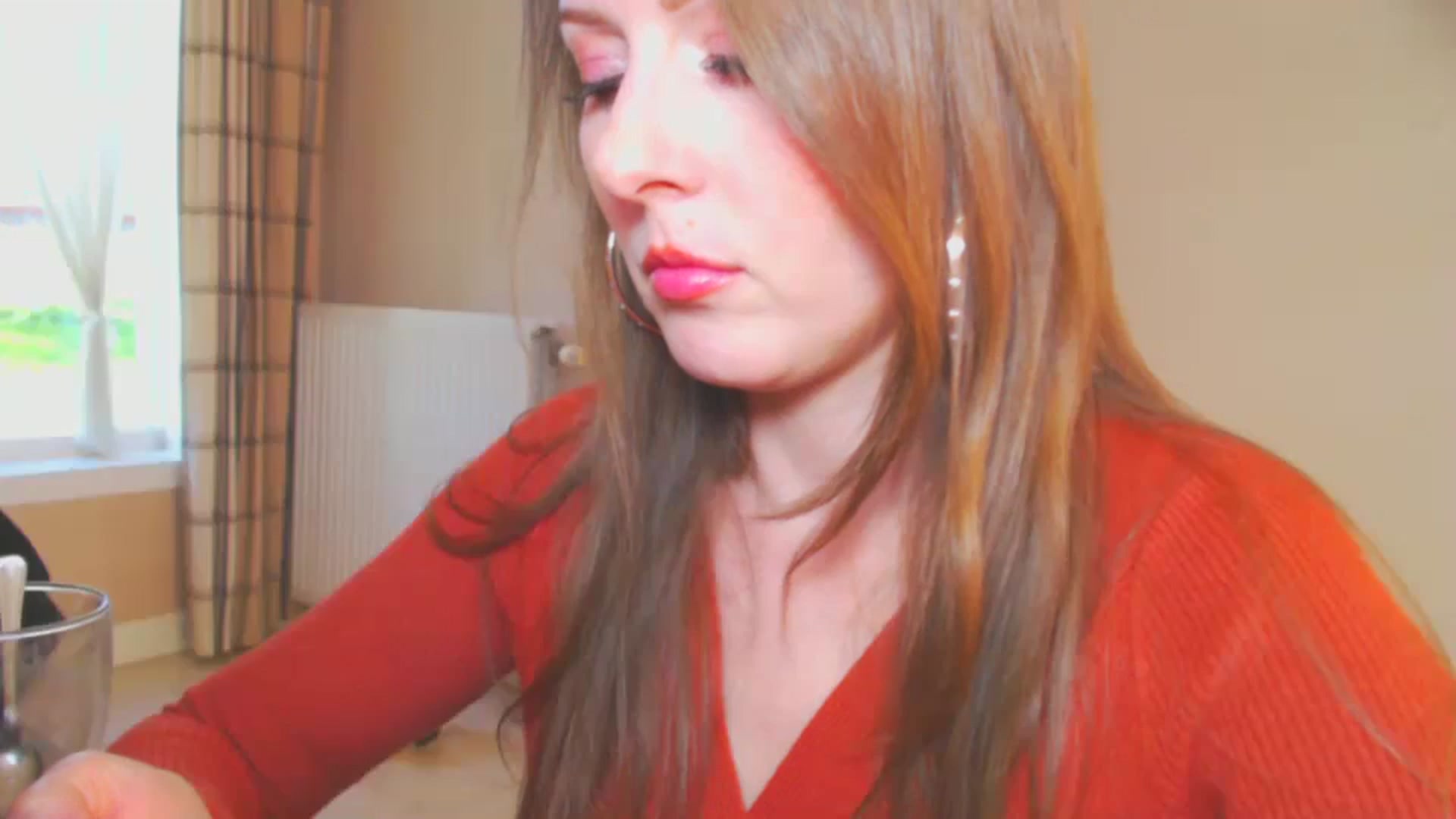 Gallery image thumbnail from NikkyCZ's myfreecams stream on, 09/16/2024, 15:30 image 17 of 20