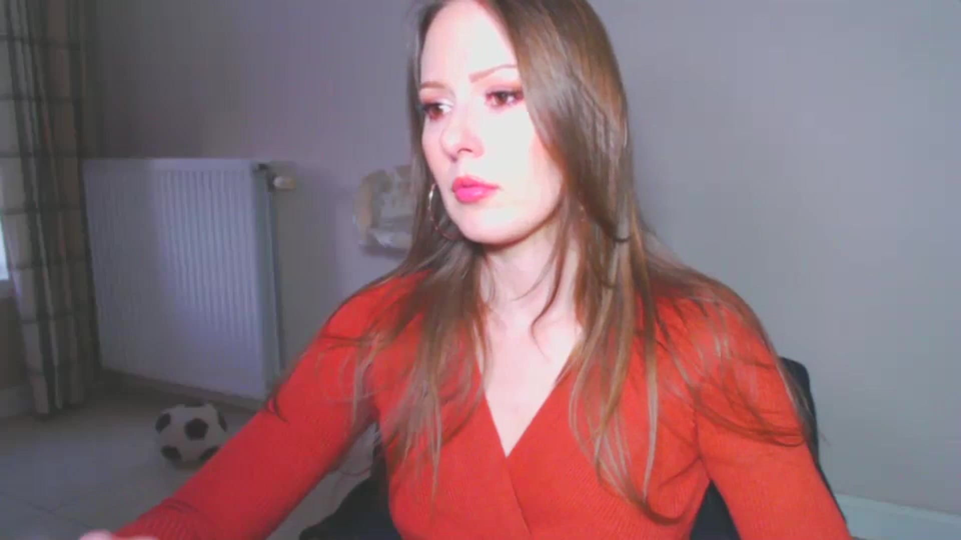 Gallery image thumbnail from NikkyCZ's myfreecams stream on, 09/16/2024, 19:23 image 5 of 20
