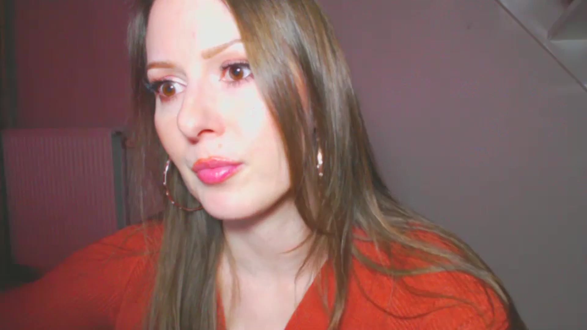 Gallery image thumbnail from NikkyCZ's myfreecams stream on, 09/16/2024, 19:23 image 16 of 20
