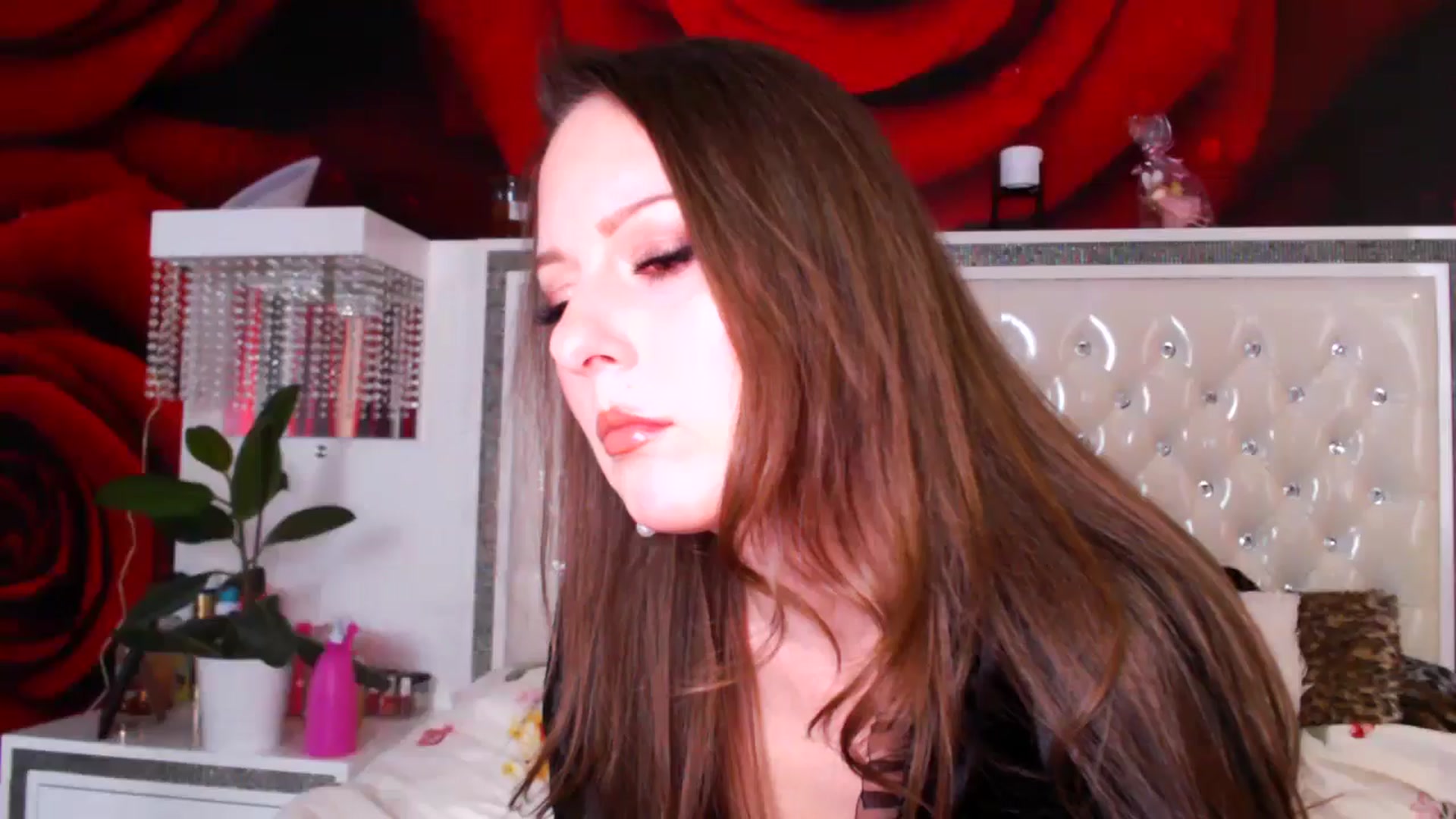 Gallery image thumbnail from NikkyCZ's myfreecams stream on, 02/26/2025, 15:20 image 17 of 20