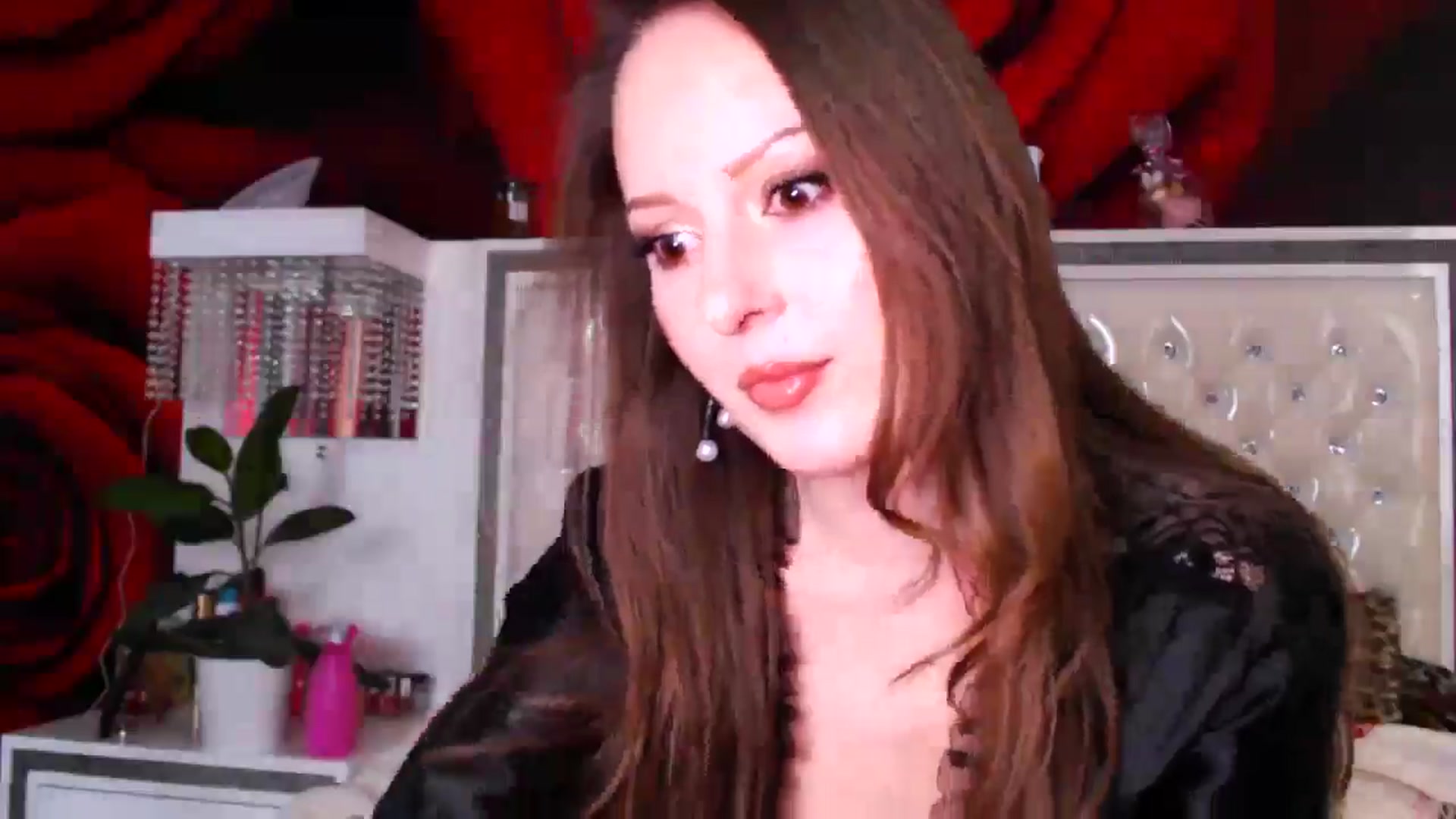 Gallery image thumbnail from NikkyCZ's myfreecams stream on, 02/26/2025, 15:20 image 14 of 20