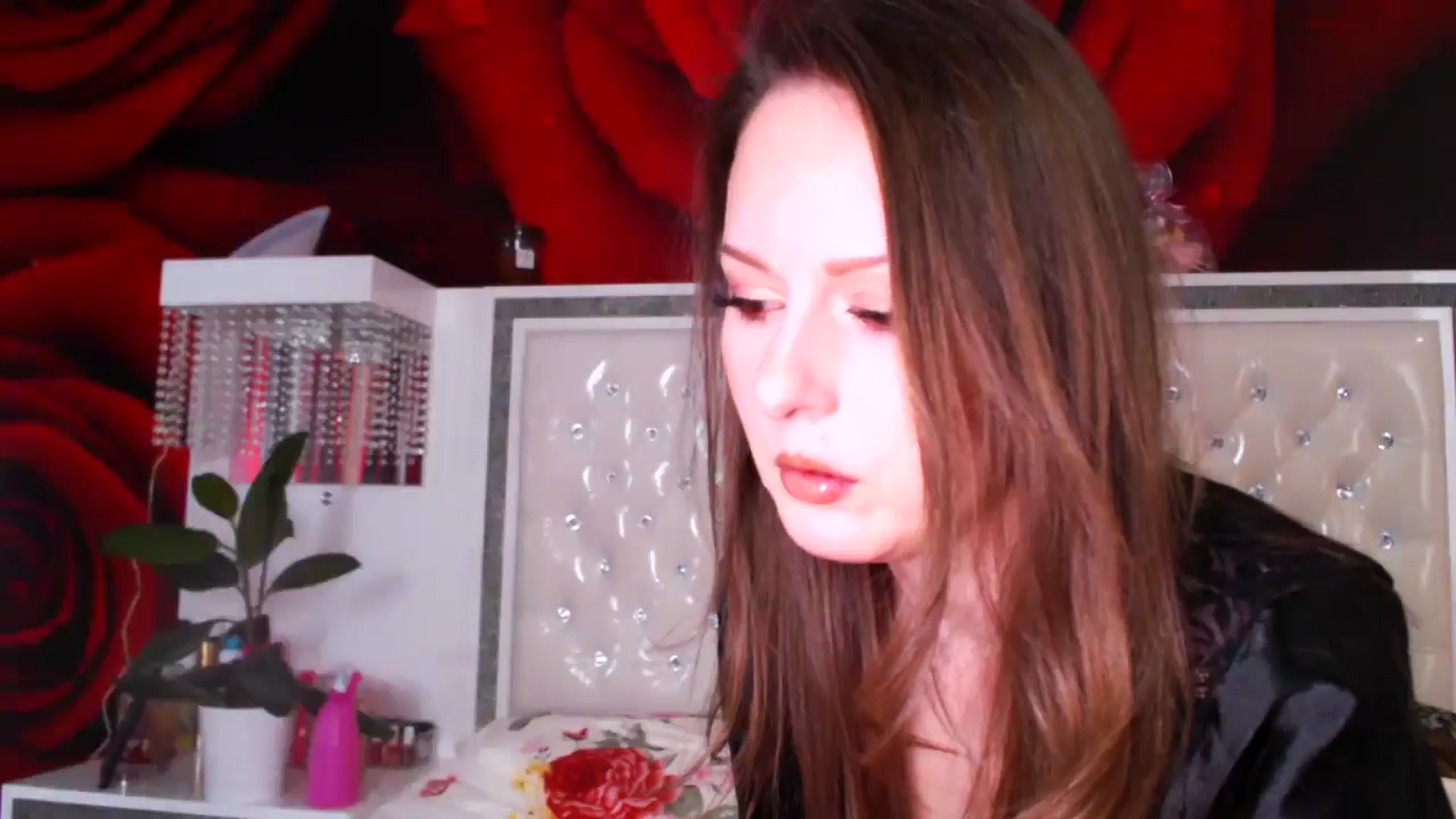 Gallery image thumbnail from NikkyCZ's myfreecams stream on, 02/26/2025, 15:20 image 7 of 20