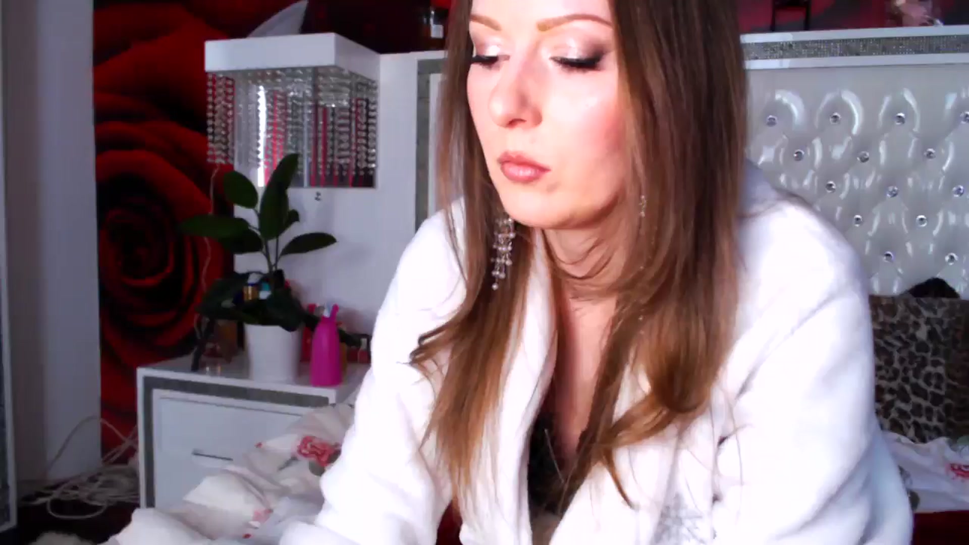 Gallery image thumbnail from NikkyCZ's myfreecams stream on, 03/03/2025, 16:44 image 20 of 20