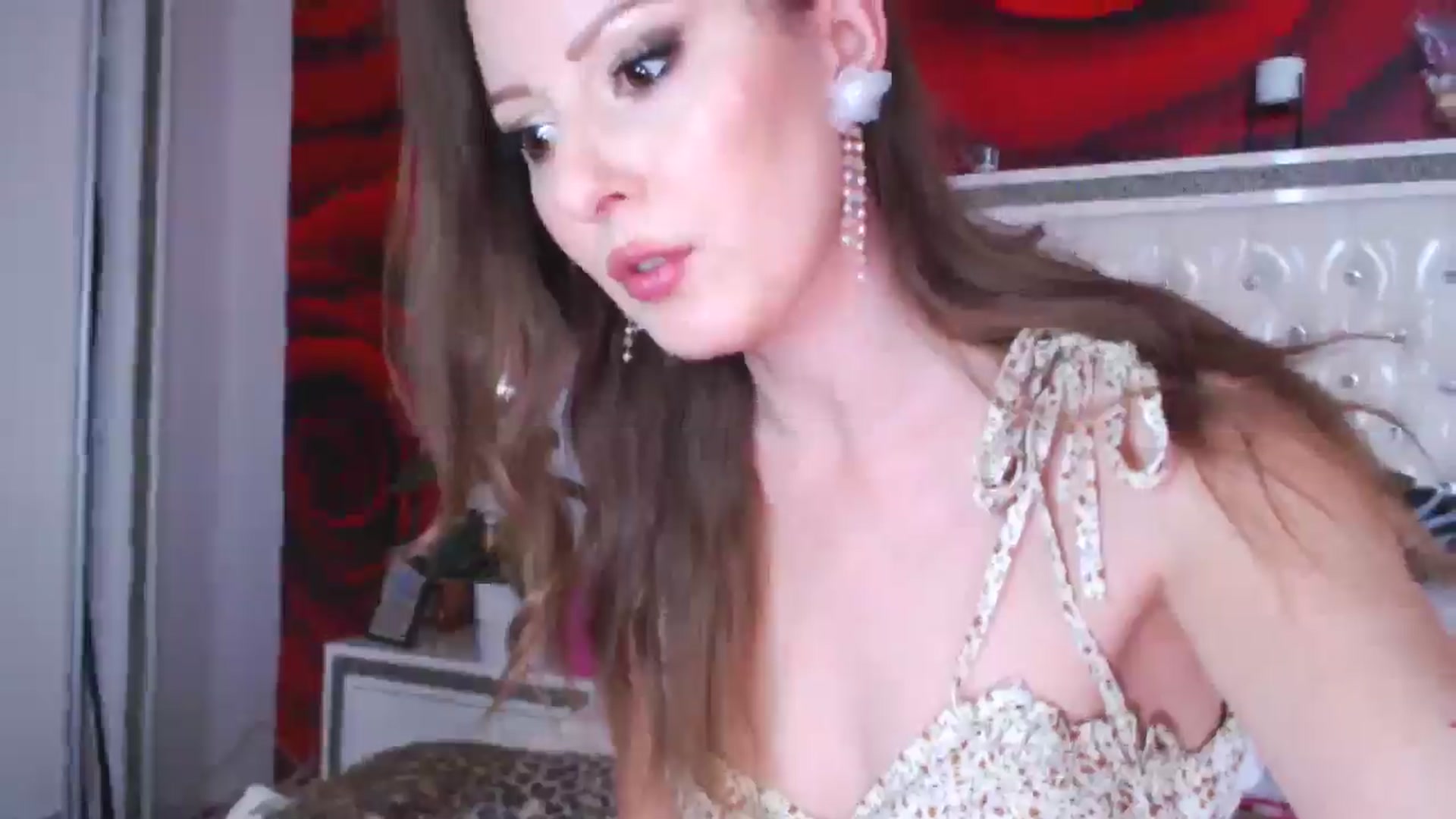 Gallery image thumbnail from NikkyCZ's myfreecams stream on, 04/08/2025, 14:50 image 16 of 20