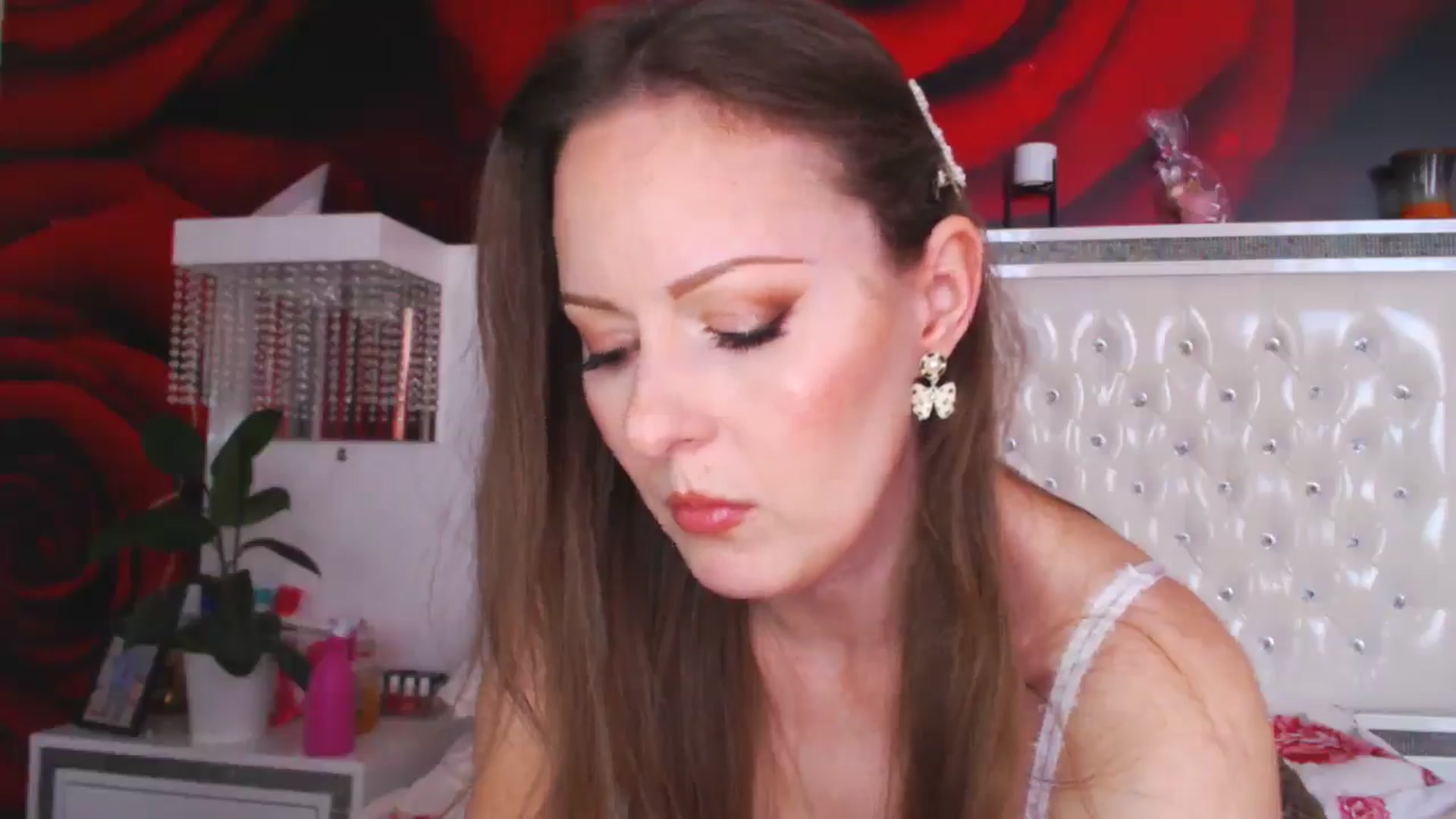 Gallery image thumbnail from NikkyCZ's myfreecams stream on, 04/11/2025, 13:29 image 10 of 20