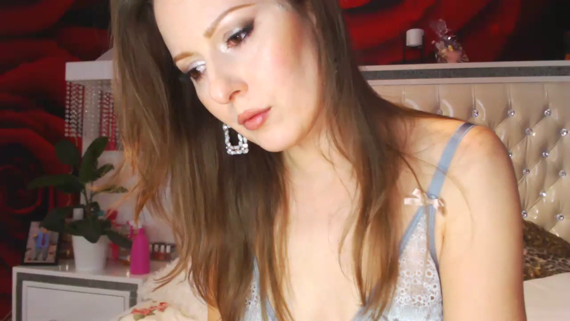 Gallery image thumbnail from NikkyCZ's myfreecams stream on, 04/23/2025, 15:22 image 10 of 20