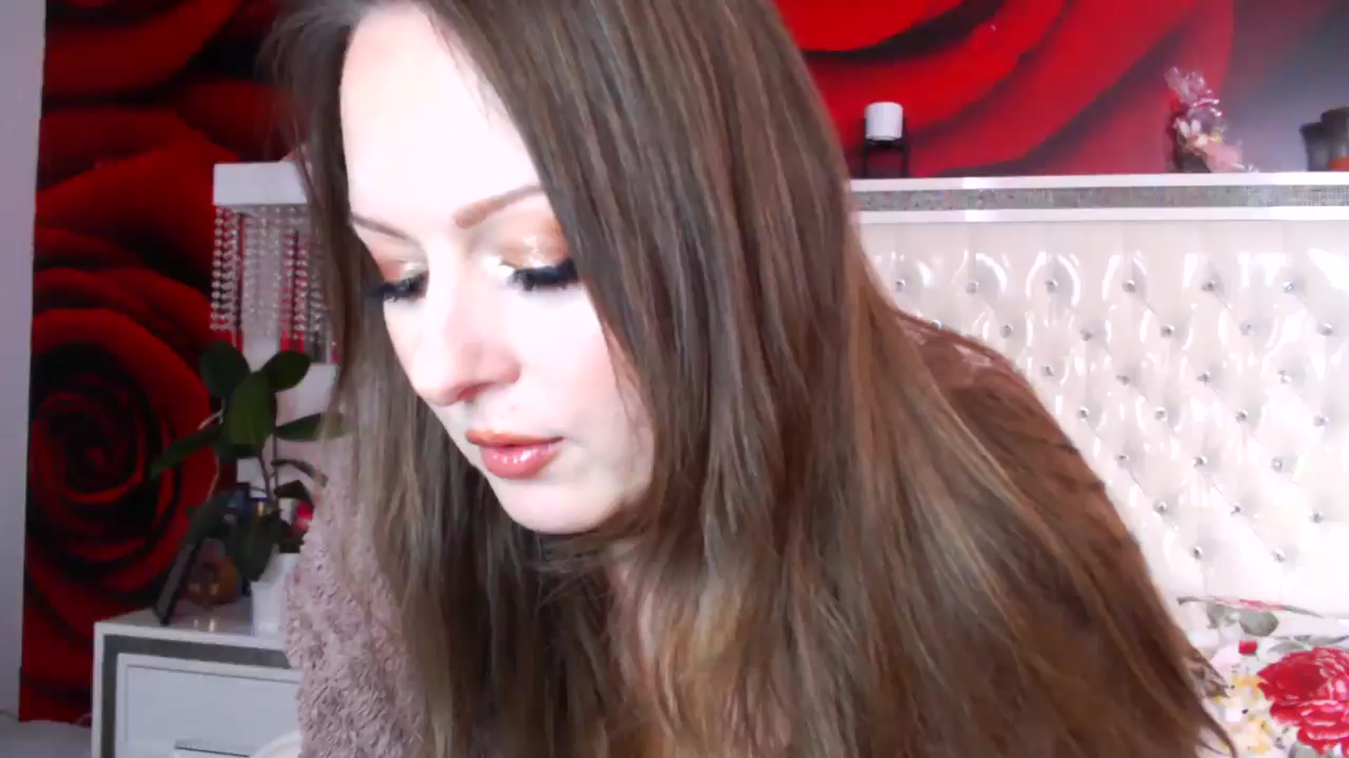 Gallery image thumbnail from NikkyCZ's myfreecams stream on, 05/27/2025, 11:57 image 1 of 20