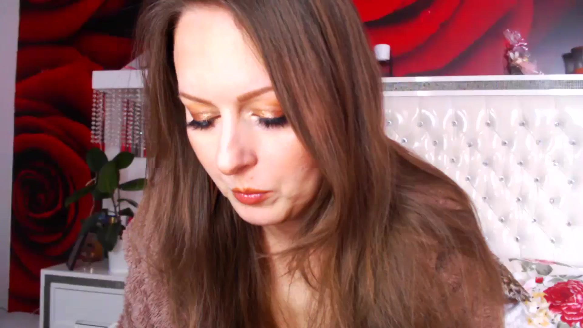 Gallery image thumbnail from NikkyCZ's myfreecams stream on, 05/27/2025, 11:57 image 6 of 20