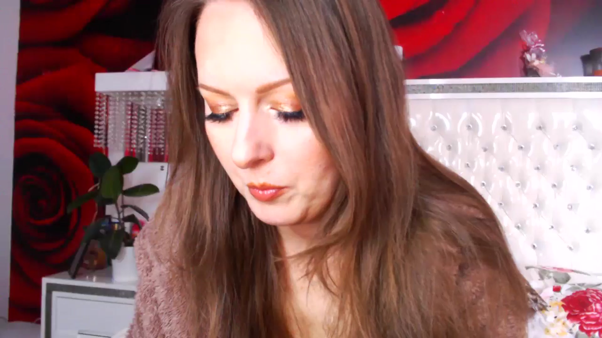Gallery image thumbnail from NikkyCZ's myfreecams stream on, 05/27/2025, 11:57 image 8 of 20