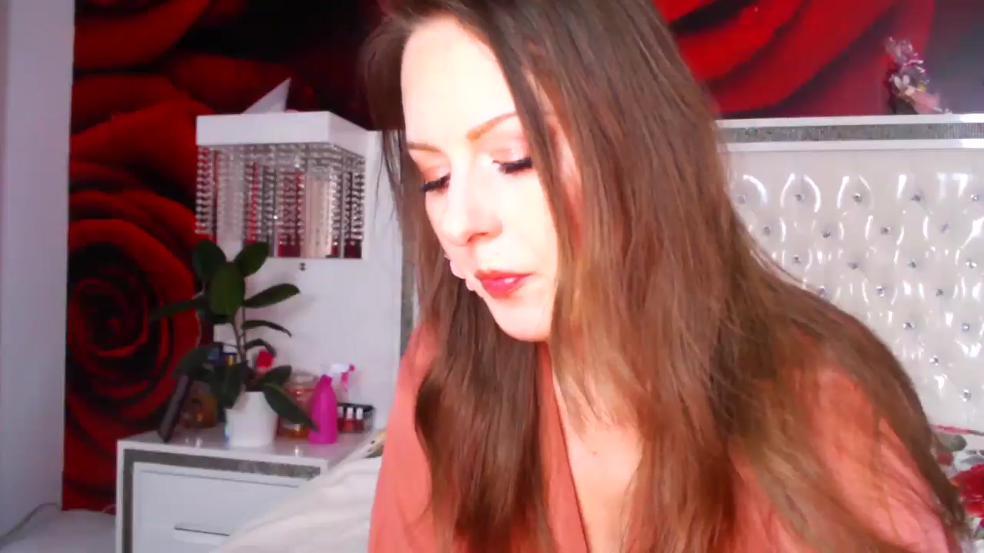 Gallery image thumbnail from NikkyCZ's myfreecams stream on, 05/28/2025, 15:04 image 4 of 20