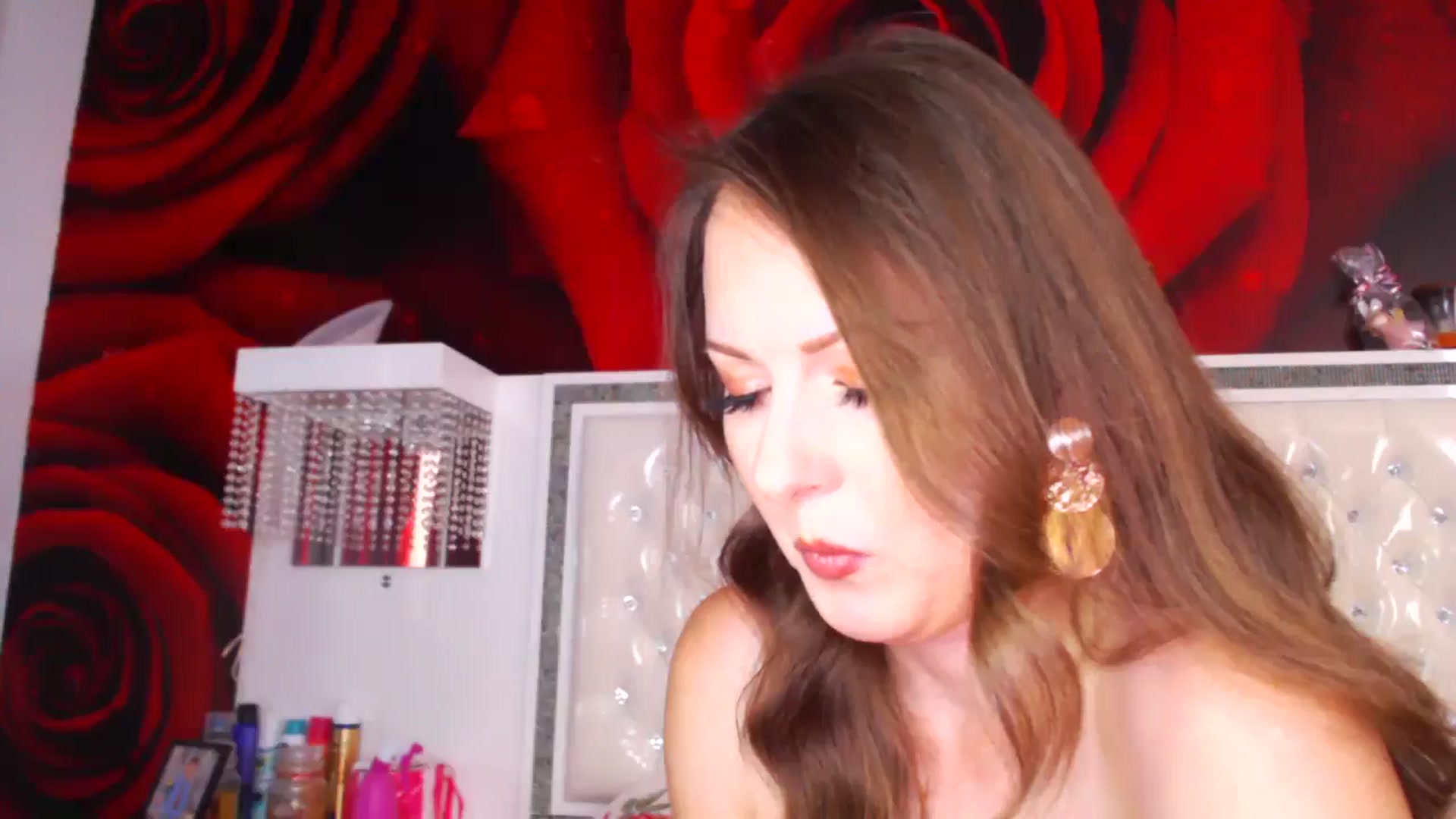 Gallery image thumbnail from NikkyCZ's myfreecams stream on, 08/20/2025, 11:51 image 16 of 20