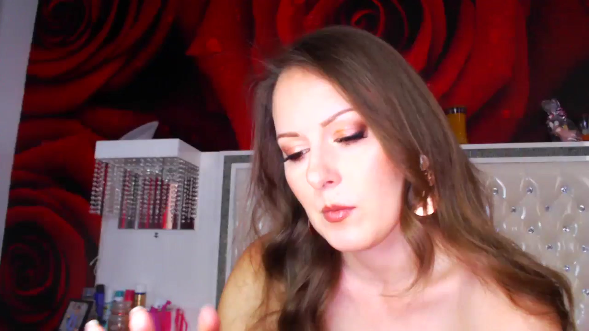 Gallery image thumbnail from NikkyCZ's myfreecams stream on, 08/20/2025, 11:51 image 4 of 20