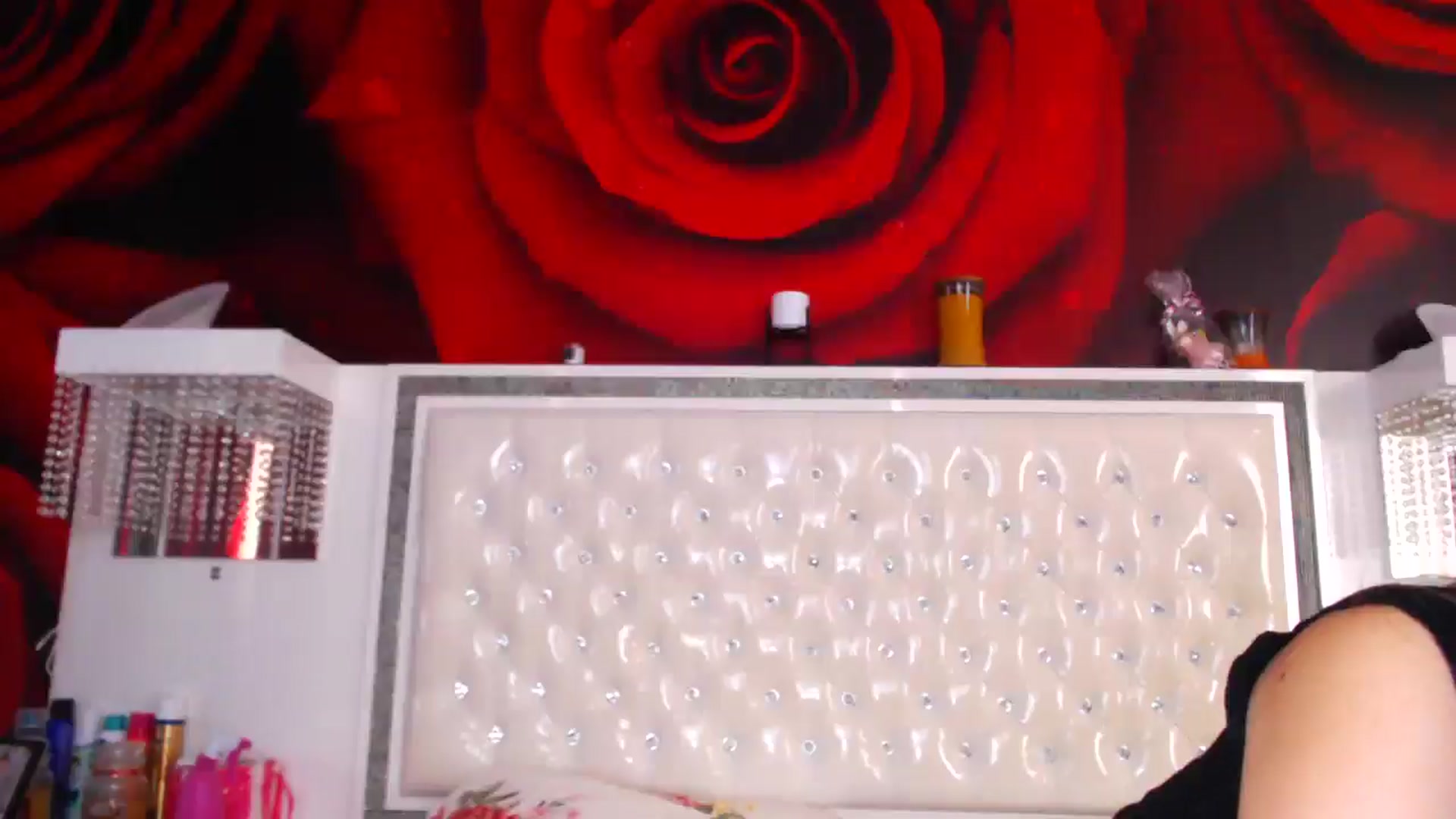 Gallery image thumbnail from NikkyCZ's myfreecams stream on, 08/20/2025, 15:03 image 6 of 20