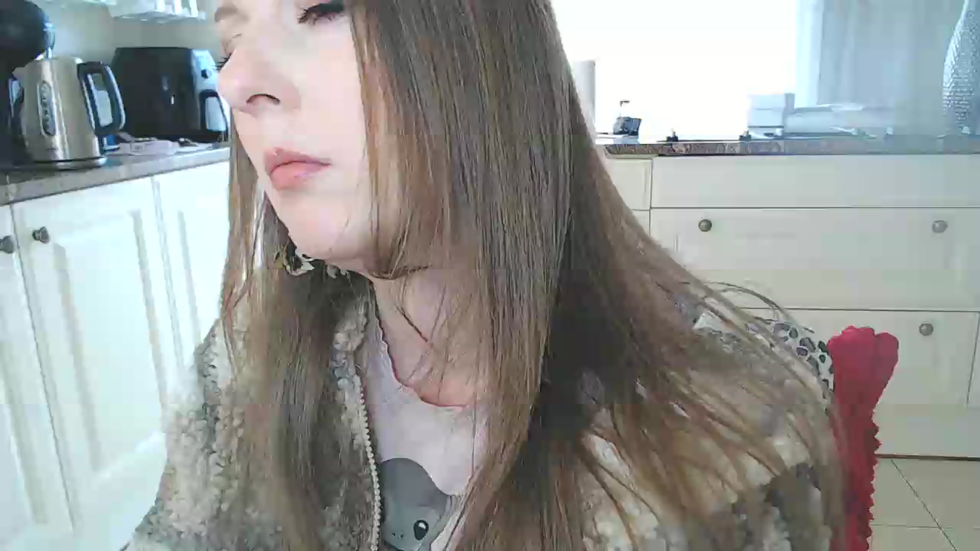 Gallery image thumbnail from NikkyCZ's myfreecams stream on, 05/05/2026, 13:32 image 19 of 20