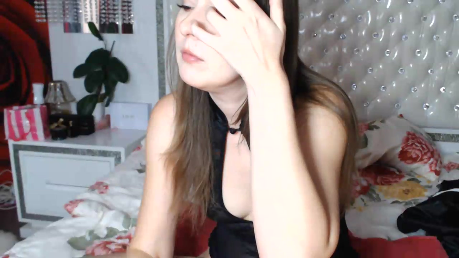 Gallery image thumbnail from NikkyCZ's myfreecams stream on, 08/21/2026, 13:21 image 3 of 20