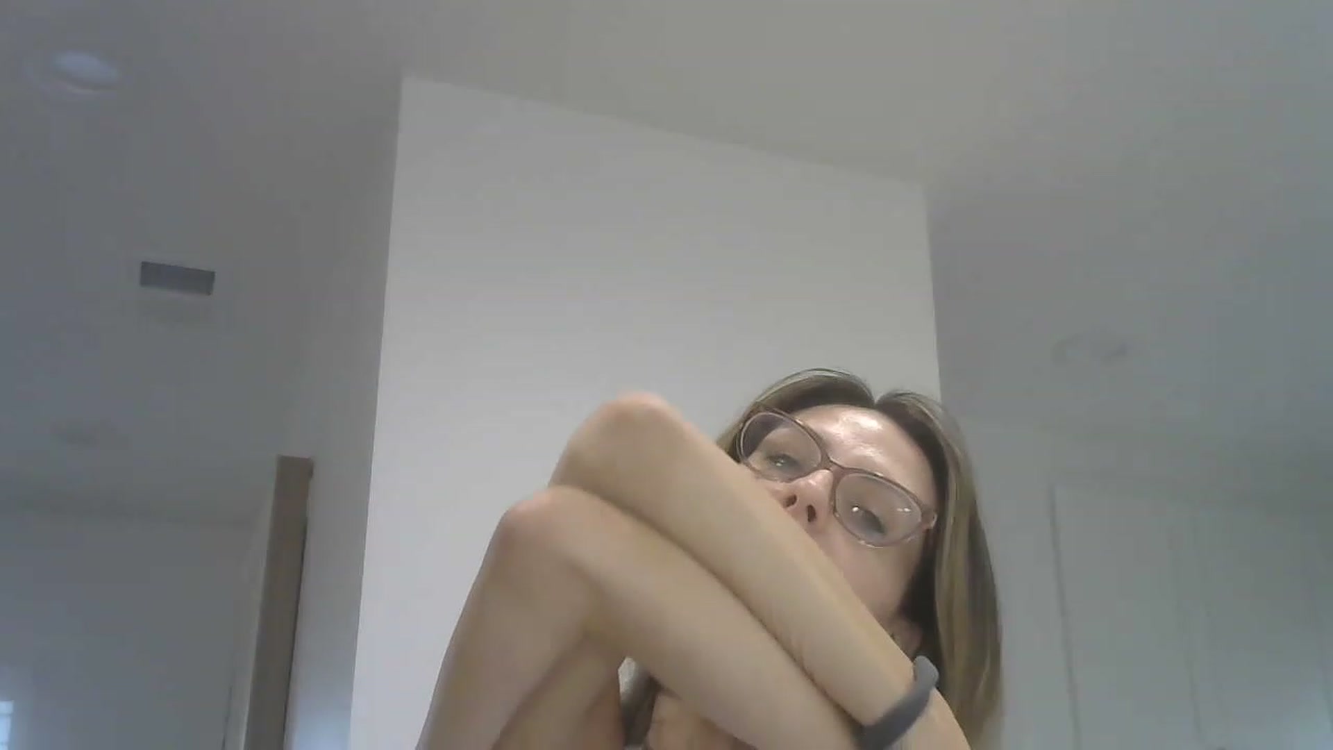 Gallery image thumbnail from NikkyLeigh's myfreecams stream on, 05/22/2023, 17:21 image 12 of 20