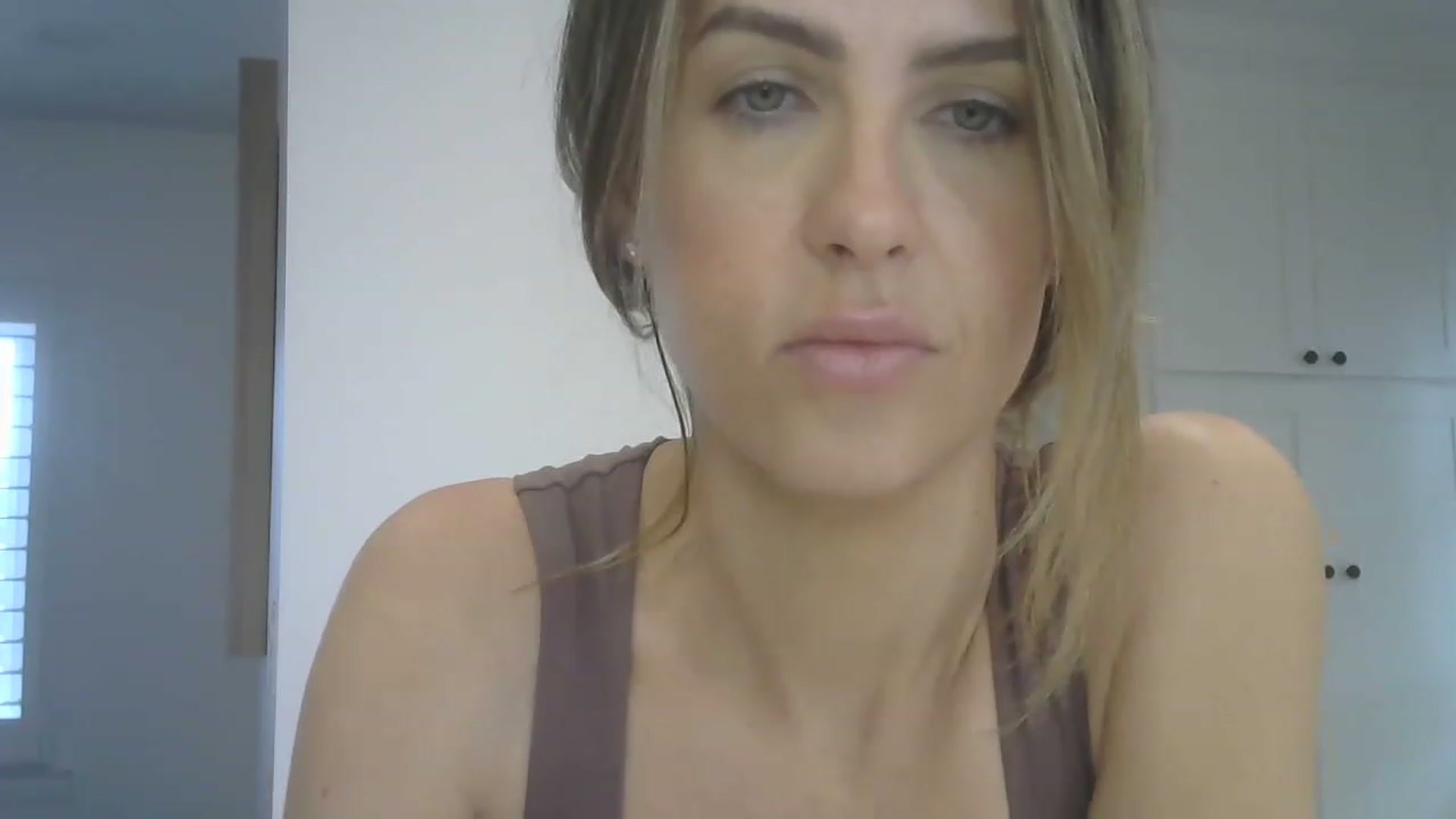 Gallery image thumbnail from NikkyLeigh's myfreecams stream on, 05/24/2023, 16:38 image 9 of 20