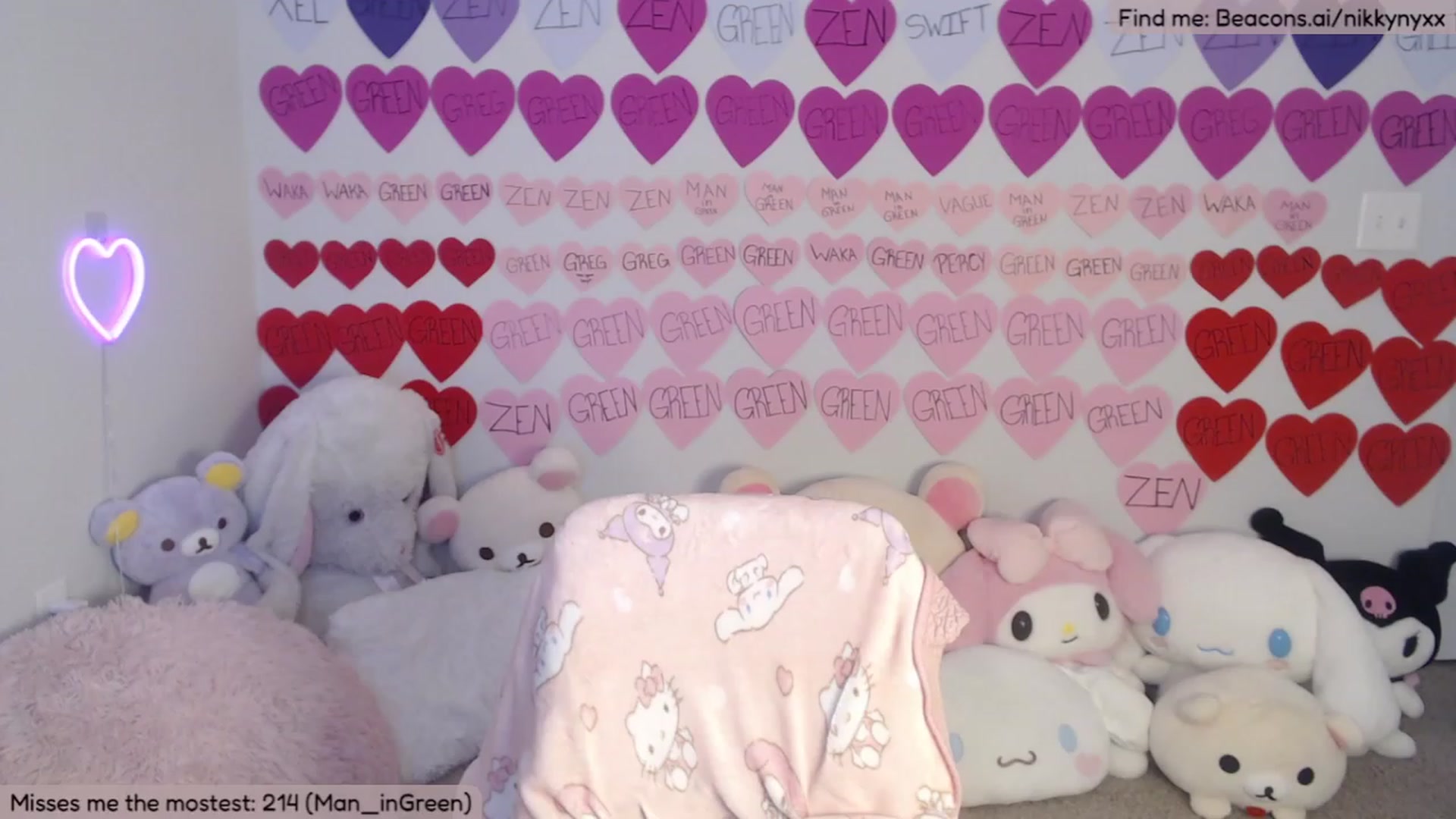 Gallery image thumbnail from NikkyNyxx's myfreecams stream on, 03/15/2024, 07:24 image 18 of 20