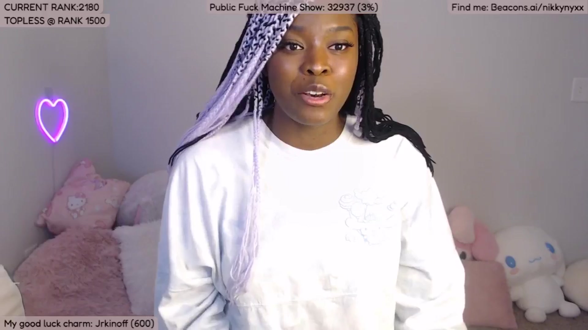 Gallery image thumbnail from NikkyNyxx's myfreecams stream on, 03/25/2024, 05:59 image 15 of 20