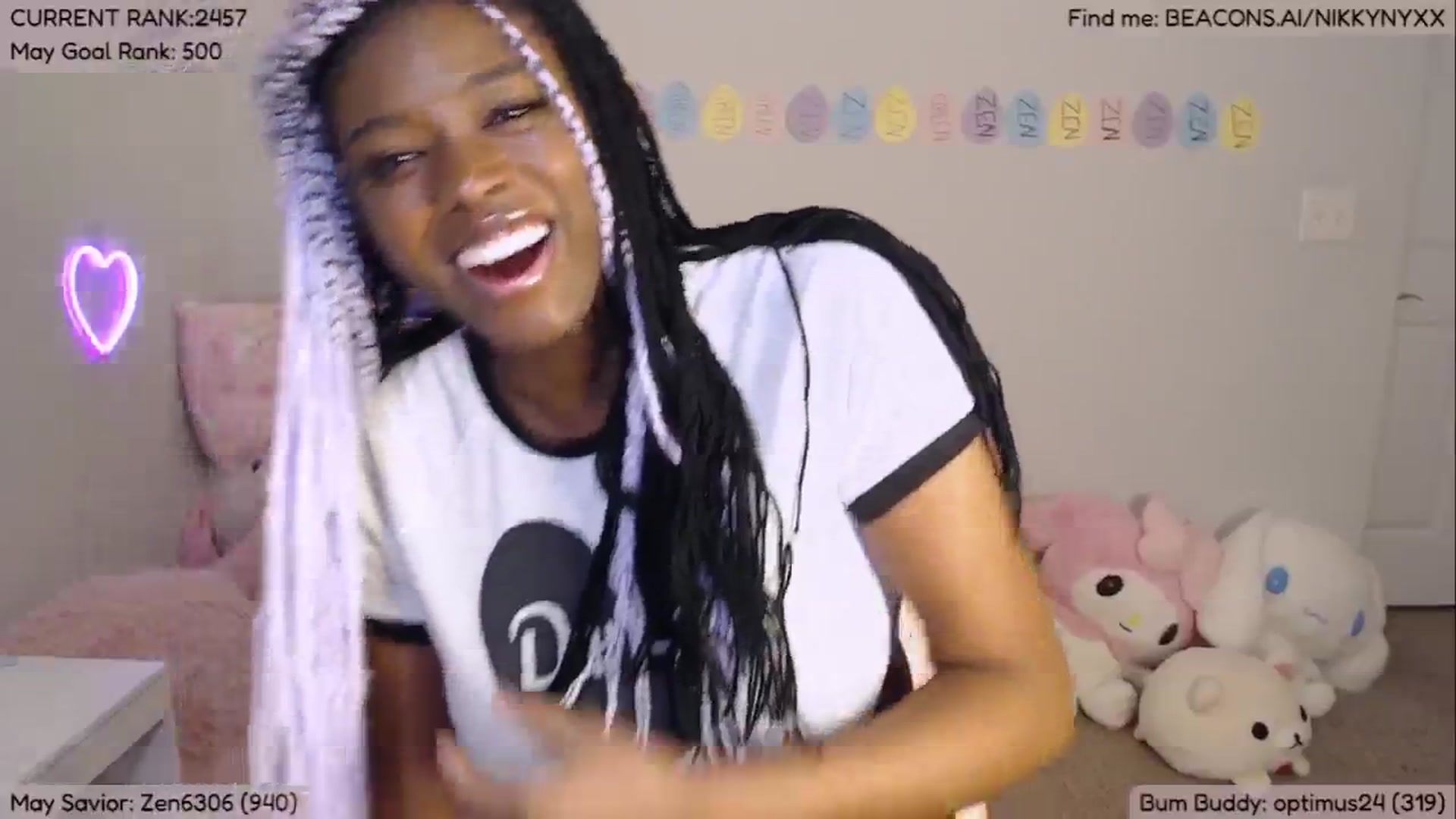 Gallery image thumbnail from NikkyNyxx's myfreecams stream on, 05/19/2024, 06:29 image 16 of 20